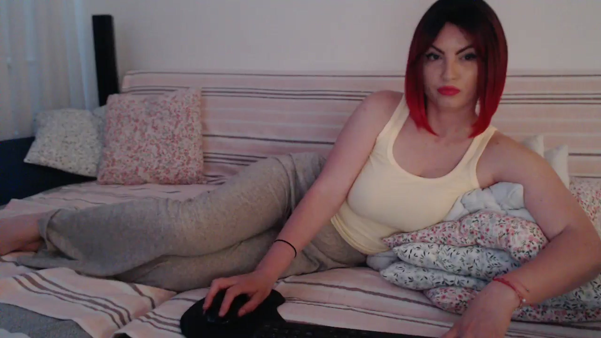 Gallery image thumbnail from naughty_devil's myfreecams stream on, 04/17/2026, 24:15 image 4 of 20
