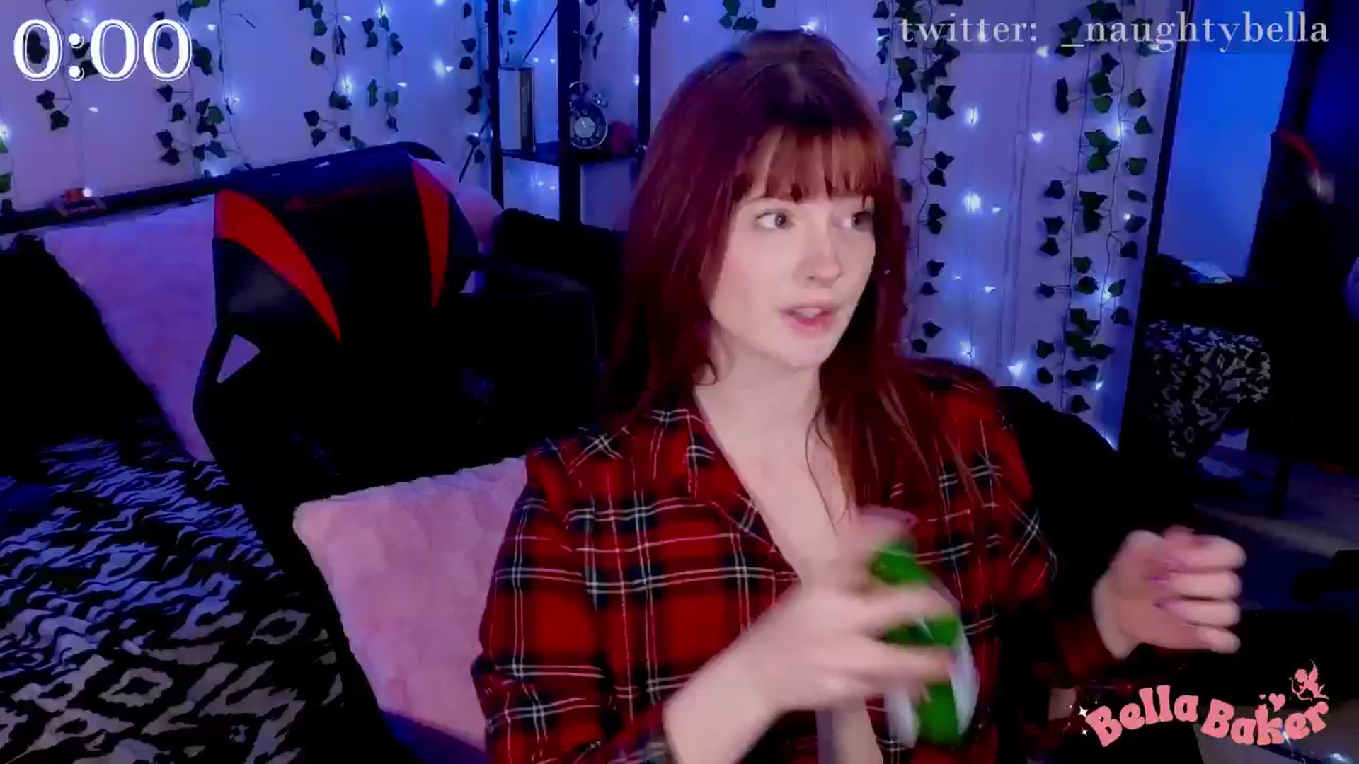 Gallery image thumbnail from naughtybella_'s myfreecams stream on, 06/11/2024, 24:03 image 13 of 20