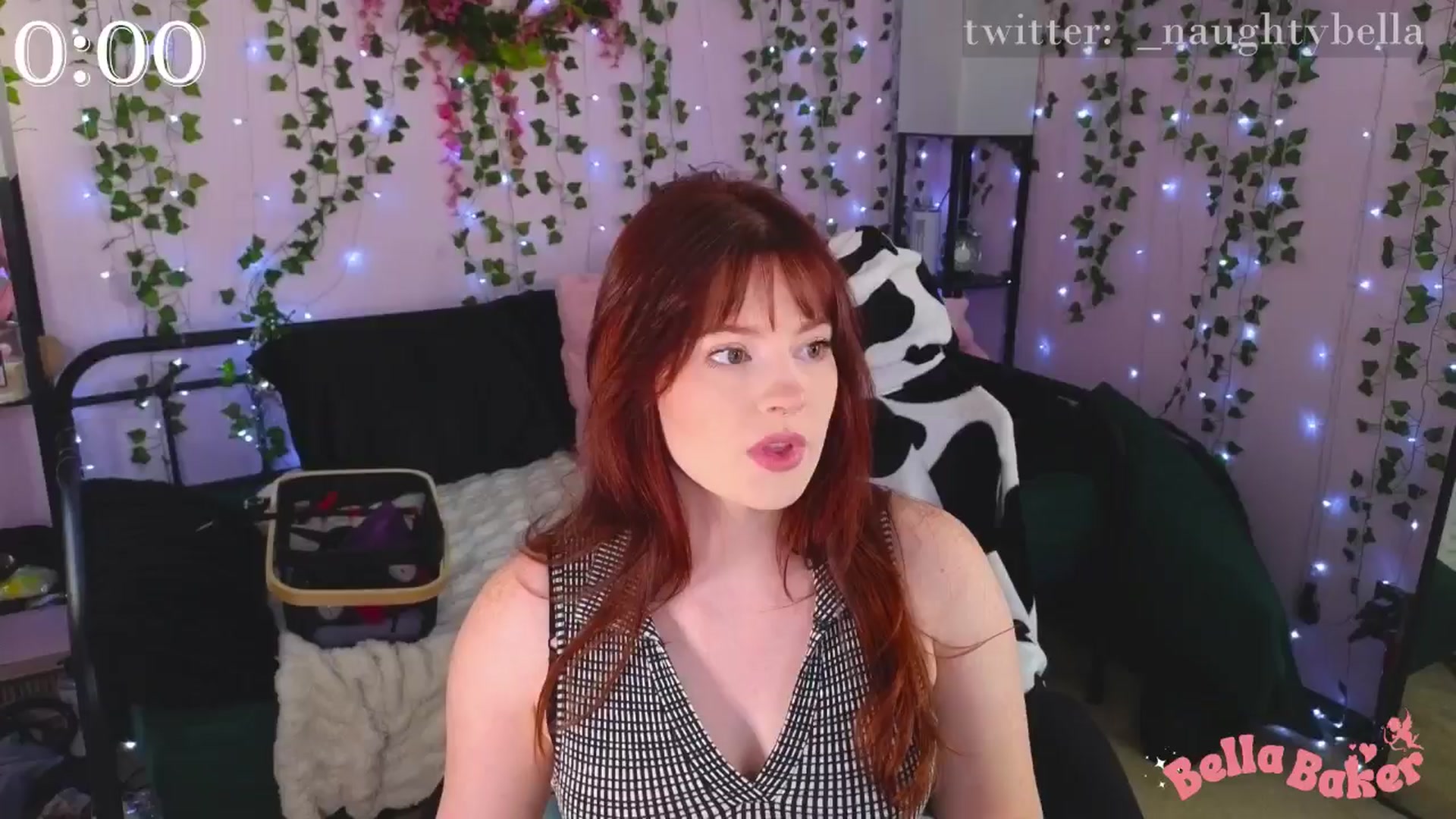 Gallery image thumbnail from naughtybella_'s myfreecams stream on, 11/04/2024, 19:52 image 6 of 20