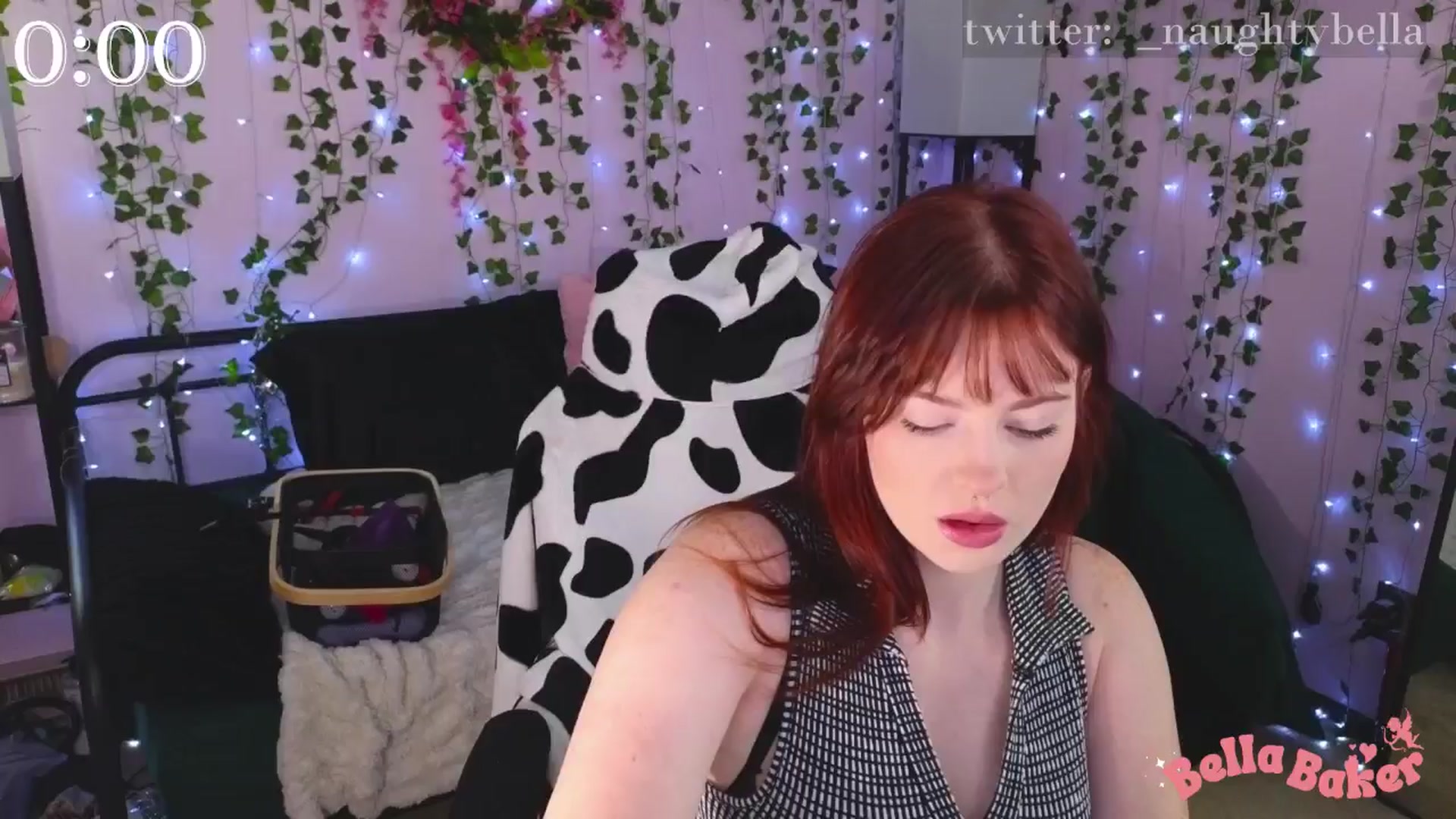 Gallery image thumbnail from naughtybella_'s myfreecams stream on, 11/04/2024, 19:52 image 5 of 20