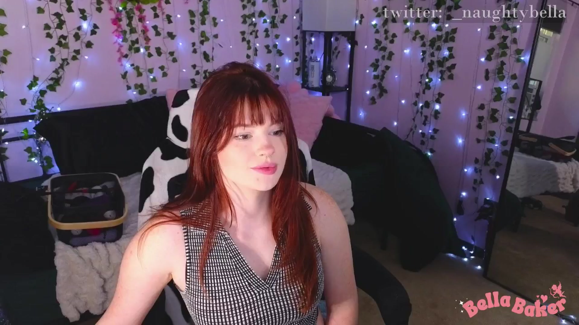Gallery image thumbnail from naughtybella_'s myfreecams stream on, 11/04/2024, 21:31 image 19 of 20