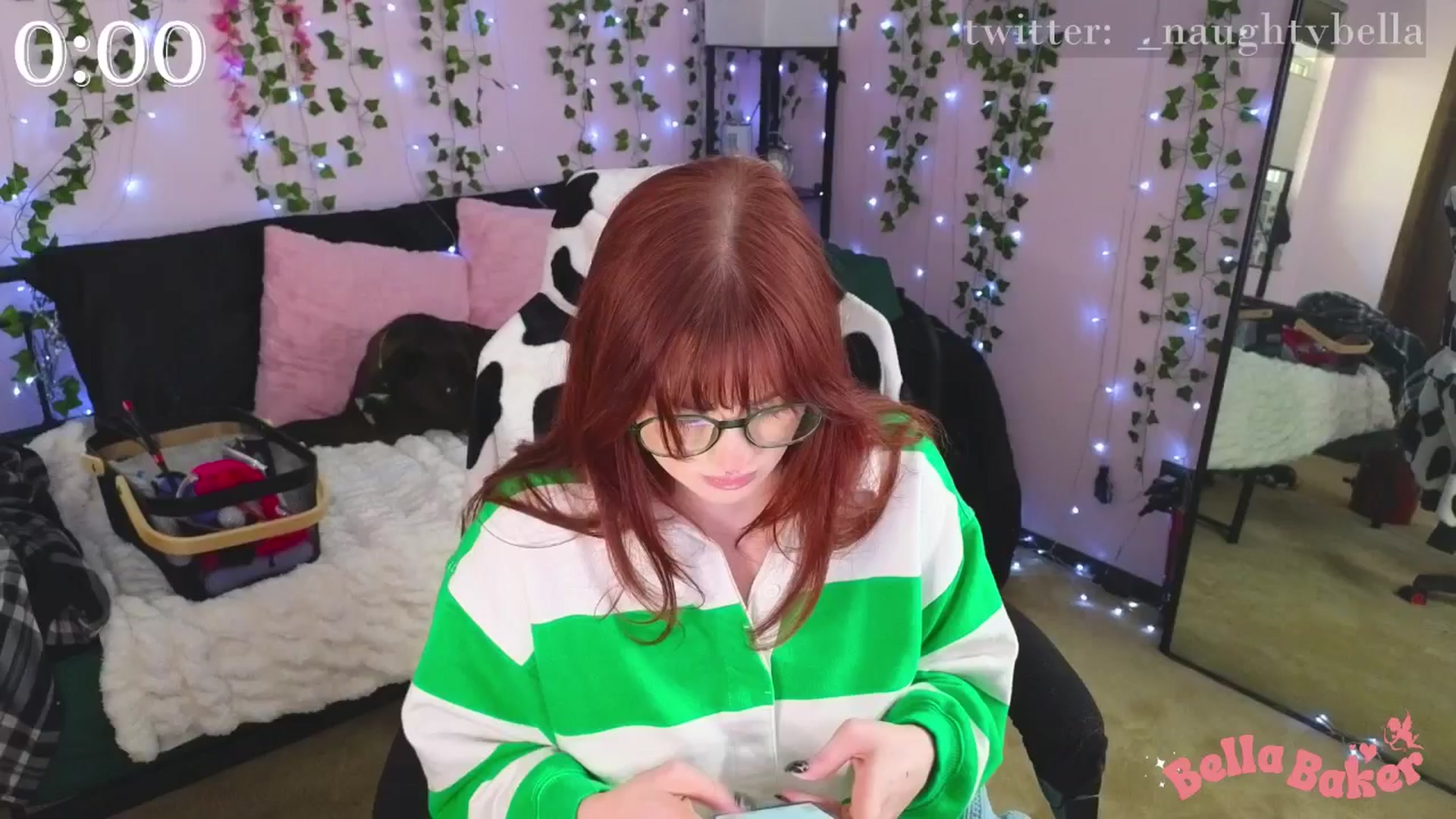 Gallery image thumbnail from naughtybella_'s myfreecams stream on, 11/12/2024, 19:09 image 2 of 20