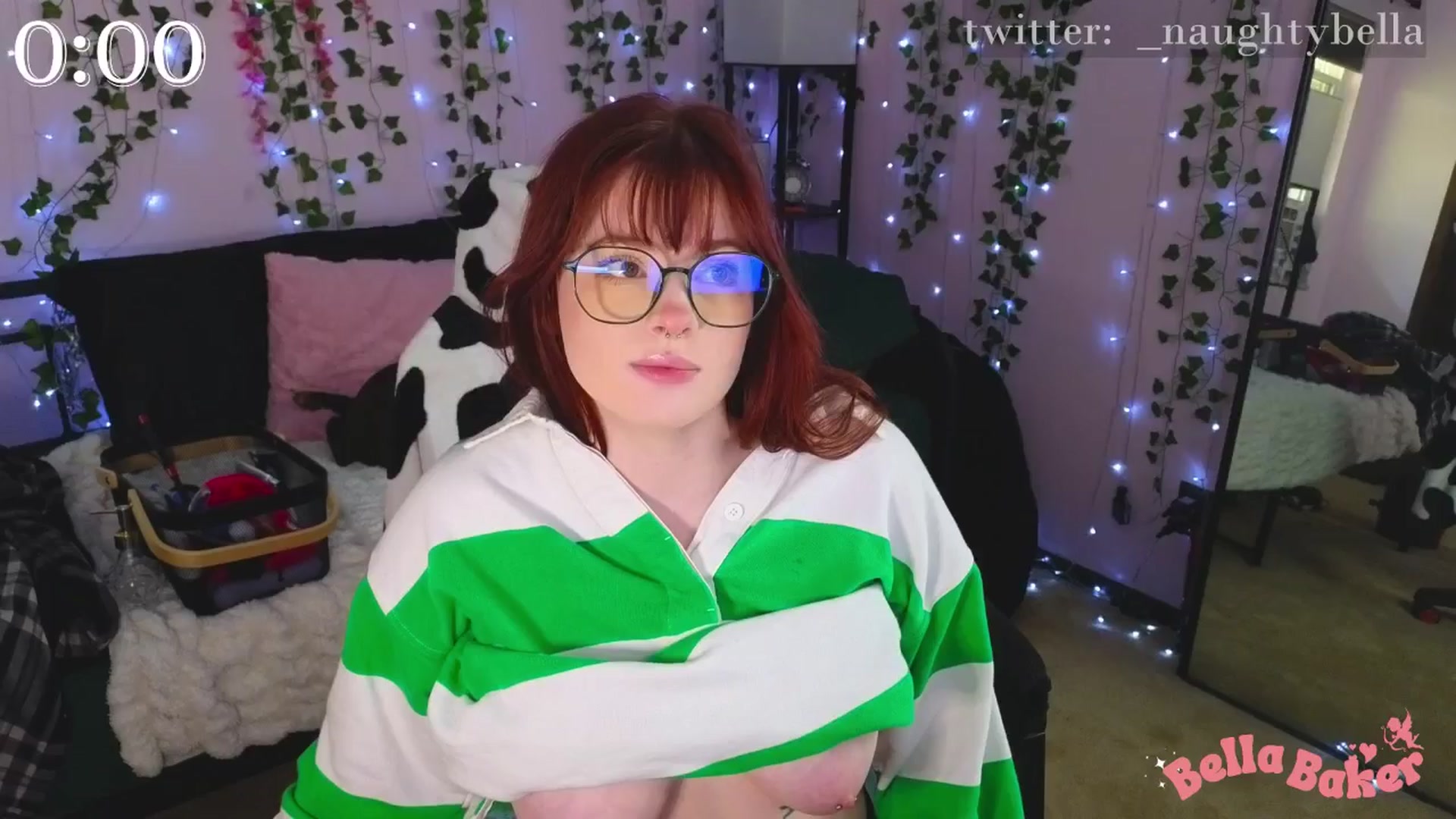 Gallery image thumbnail from naughtybella_'s myfreecams stream on, 11/12/2024, 19:09 image 19 of 20