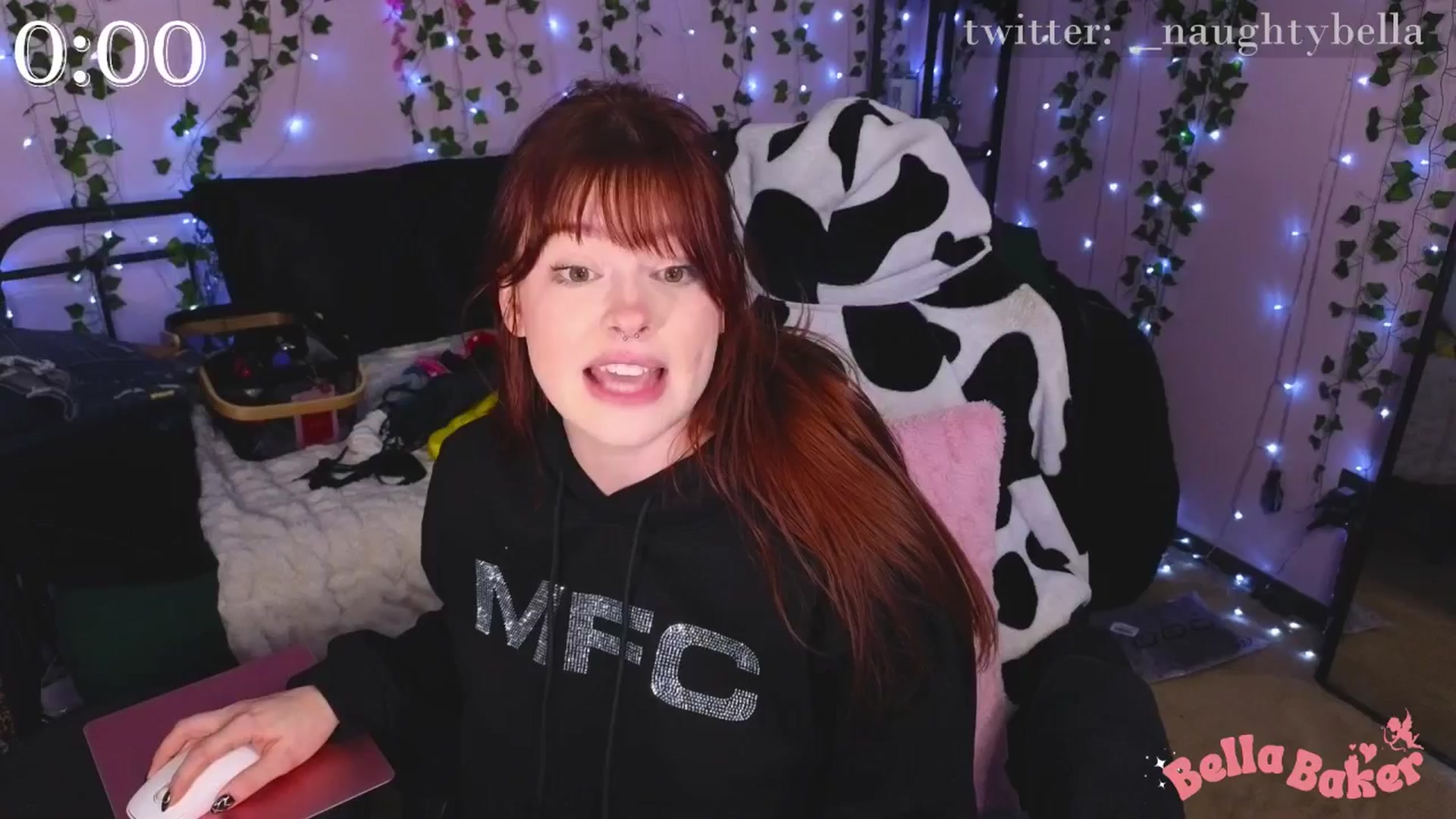 Gallery image thumbnail from naughtybella_'s myfreecams stream on, 11/21/2024, 02:10 image 20 of 20