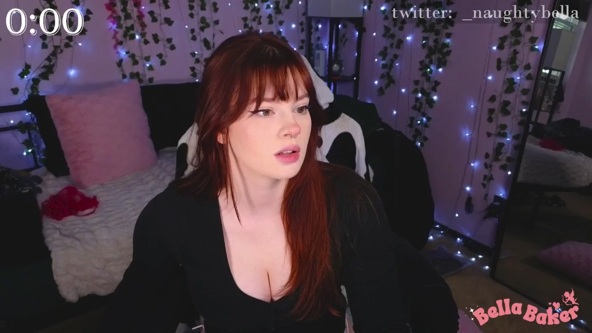 Gallery image thumbnail from naughtybella_'s myfreecams stream on, 11/21/2024, 22:42 image 6 of 20