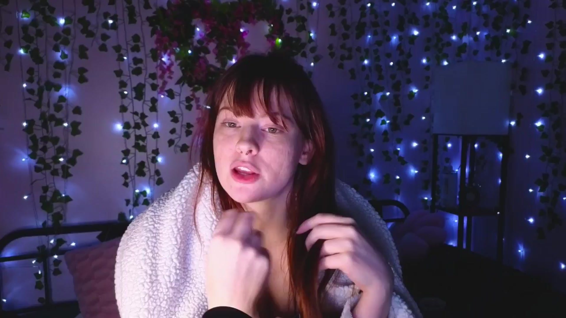 Gallery image thumbnail from naughtybella_'s myfreecams stream on, 12/05/2024, 01:43 image 14 of 20