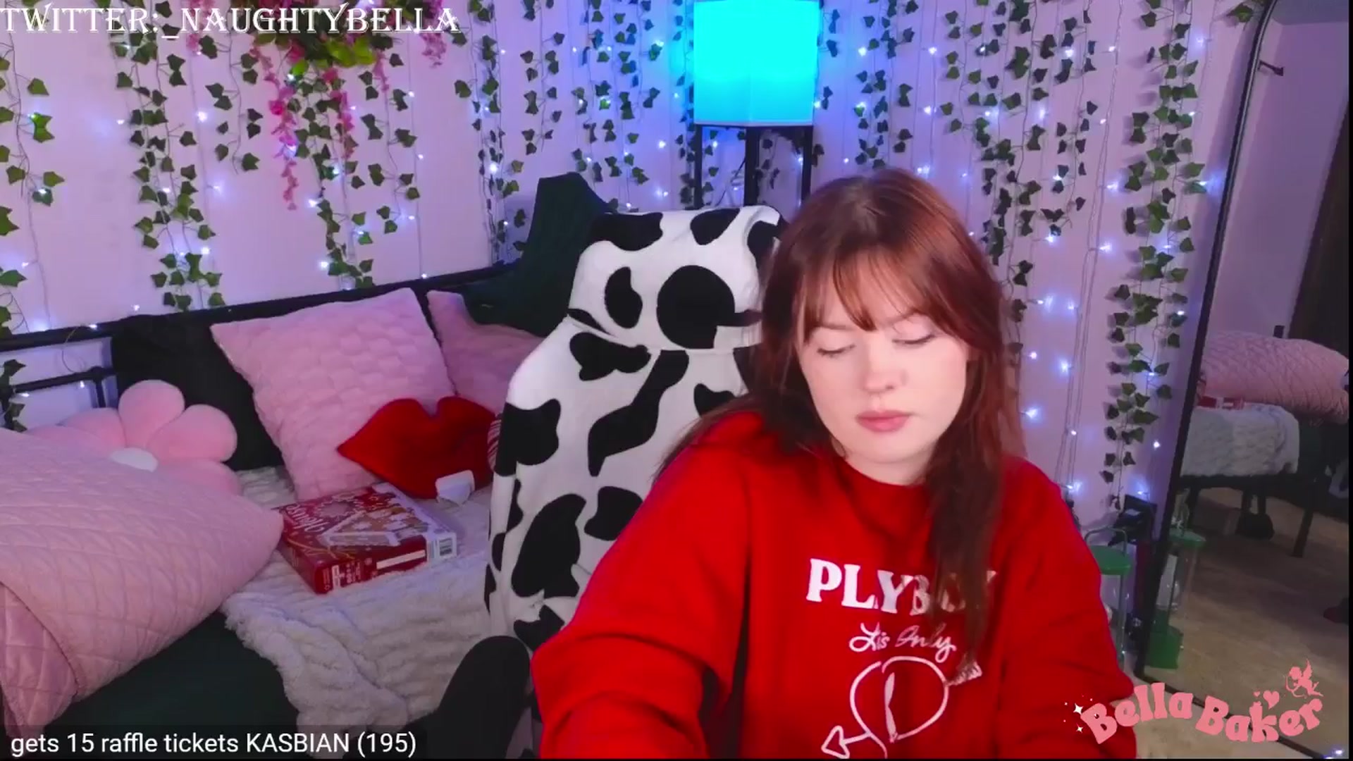 Gallery image thumbnail from naughtybella_'s myfreecams stream on, 12/19/2024, 19:22 image 18 of 20