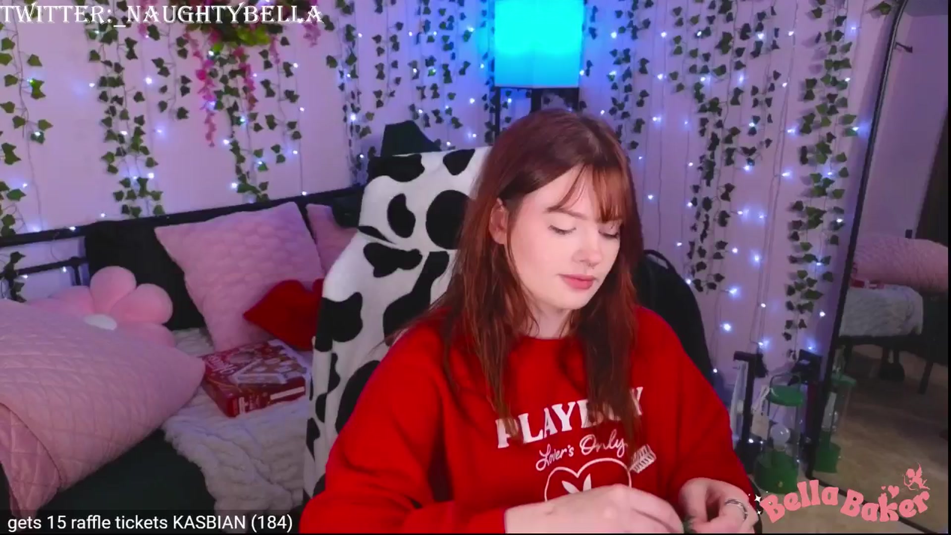 Gallery image thumbnail from naughtybella_'s myfreecams stream on, 12/19/2024, 19:22 image 13 of 20