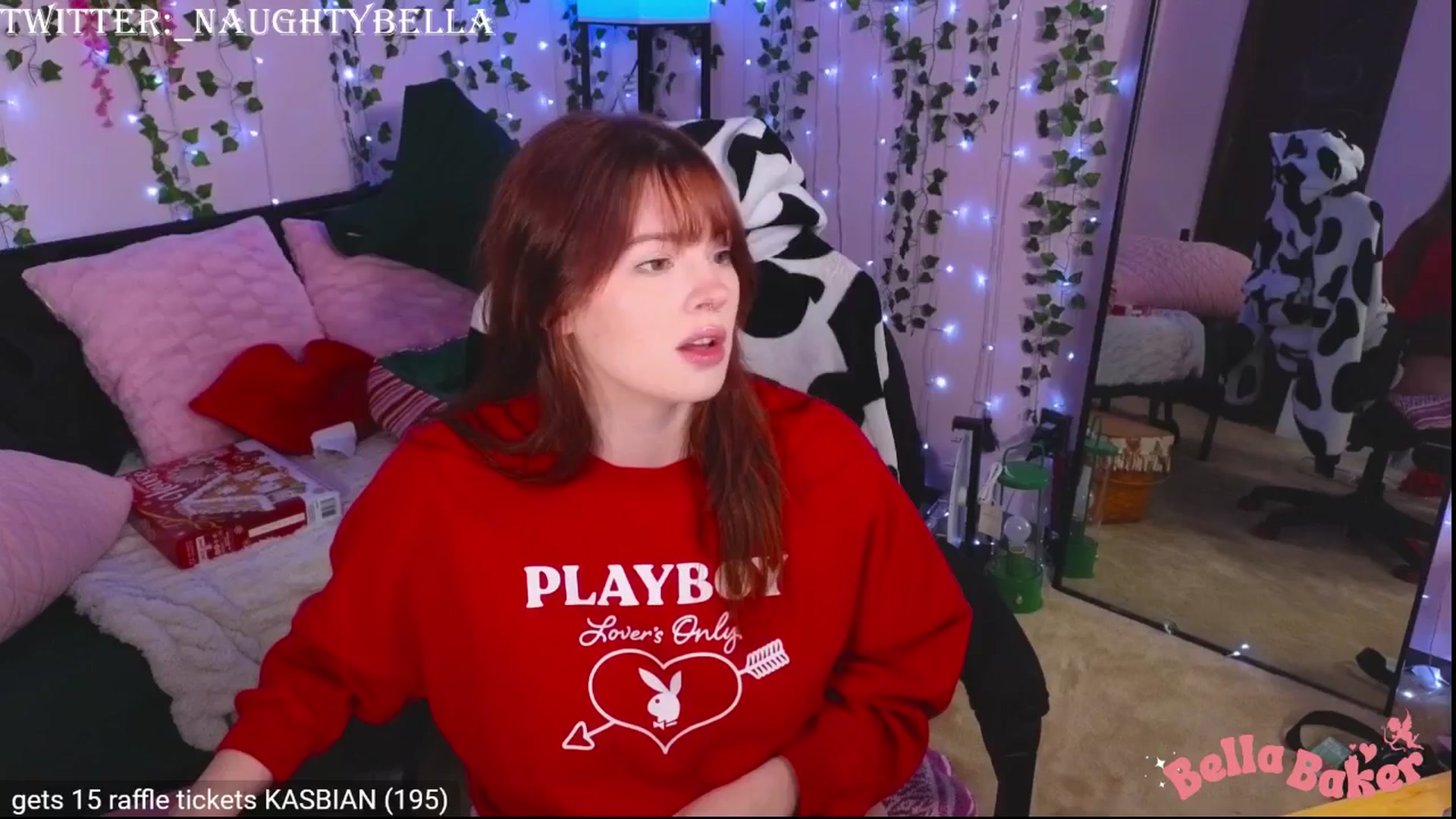 Gallery image thumbnail from naughtybella_'s myfreecams stream on, 12/19/2024, 20:56 image 4 of 20