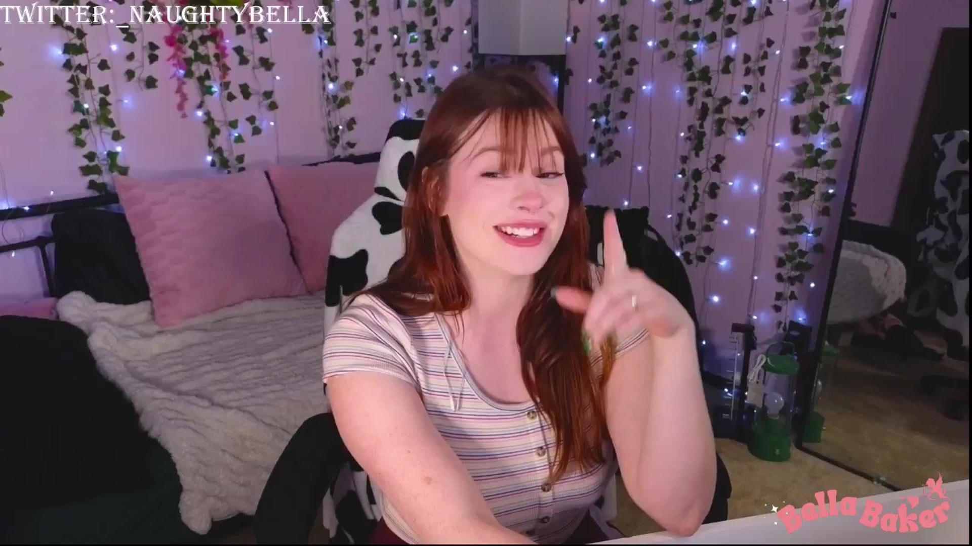 Gallery image thumbnail from naughtybella_'s myfreecams stream on, 12/31/2024, 24:28 image 6 of 20
