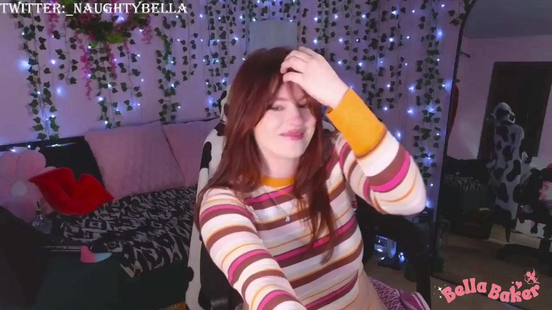 Gallery image thumbnail from naughtybella_'s myfreecams stream on, 02/08/2025, 19:25 image 16 of 20