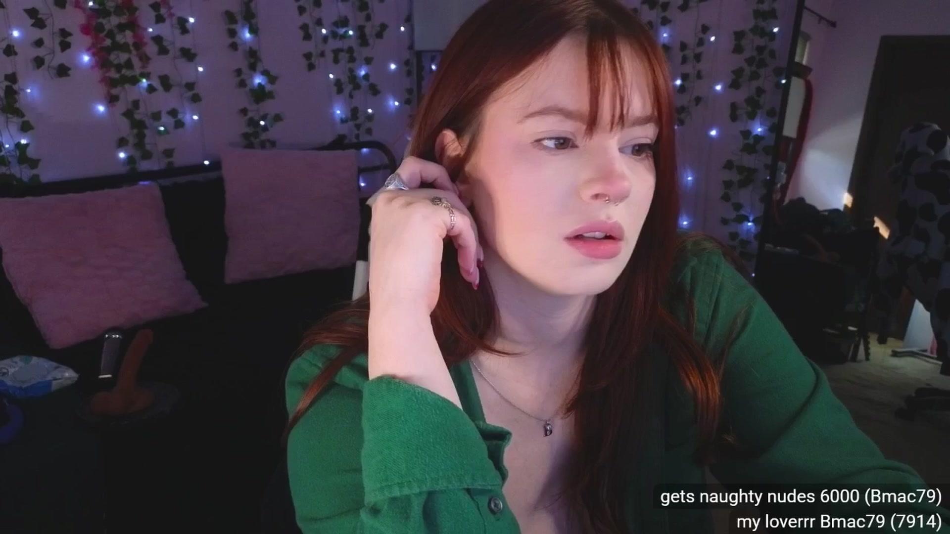 Gallery image thumbnail from naughtybella_'s myfreecams stream on, 03/11/2025, 16:39 image 6 of 20