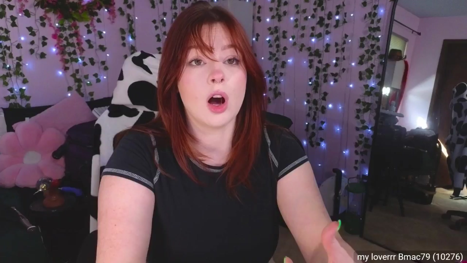 Gallery image thumbnail from naughtybella_'s myfreecams stream on, 03/17/2025, 16:19 image 2 of 20