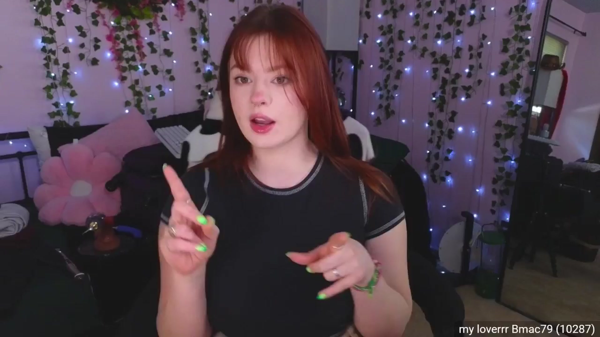 Gallery image thumbnail from naughtybella_'s myfreecams stream on, 03/17/2025, 16:19 image 13 of 20