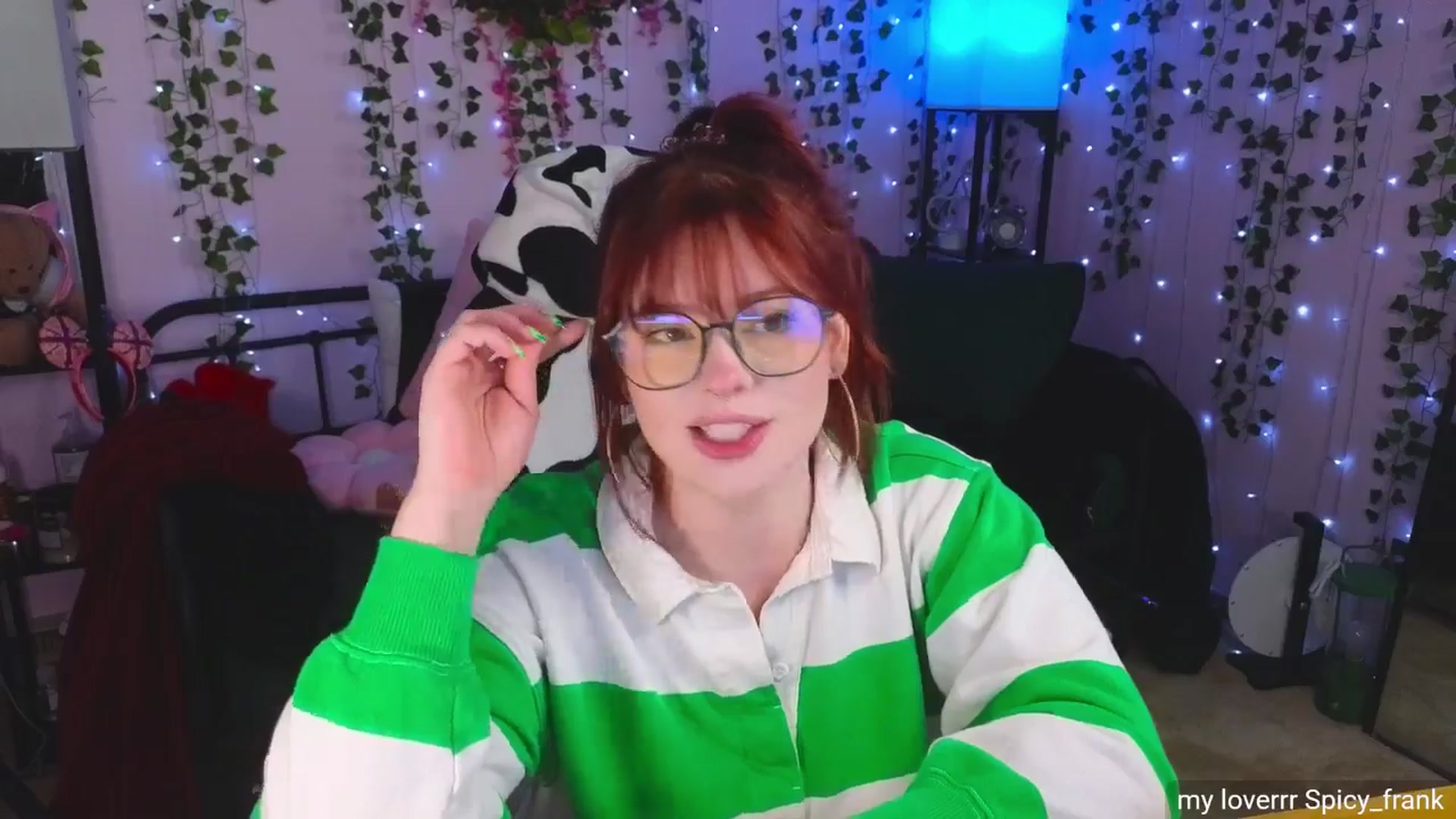 Gallery image thumbnail from naughtybella_'s myfreecams stream on, 04/07/2025, 18:08 image 10 of 20