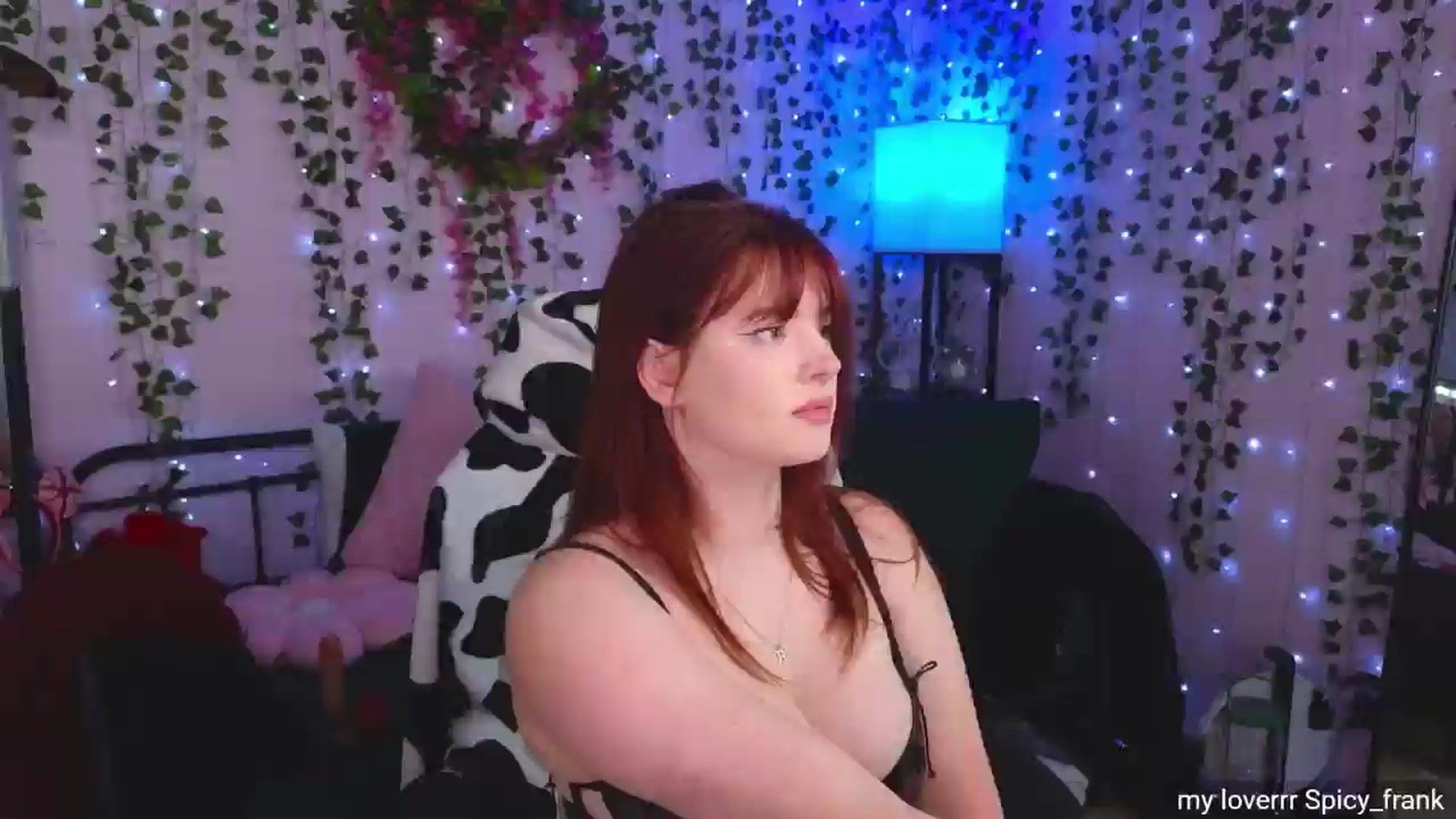 Gallery image thumbnail from naughtybella_'s myfreecams stream on, 04/08/2025, 19:48 image 17 of 20