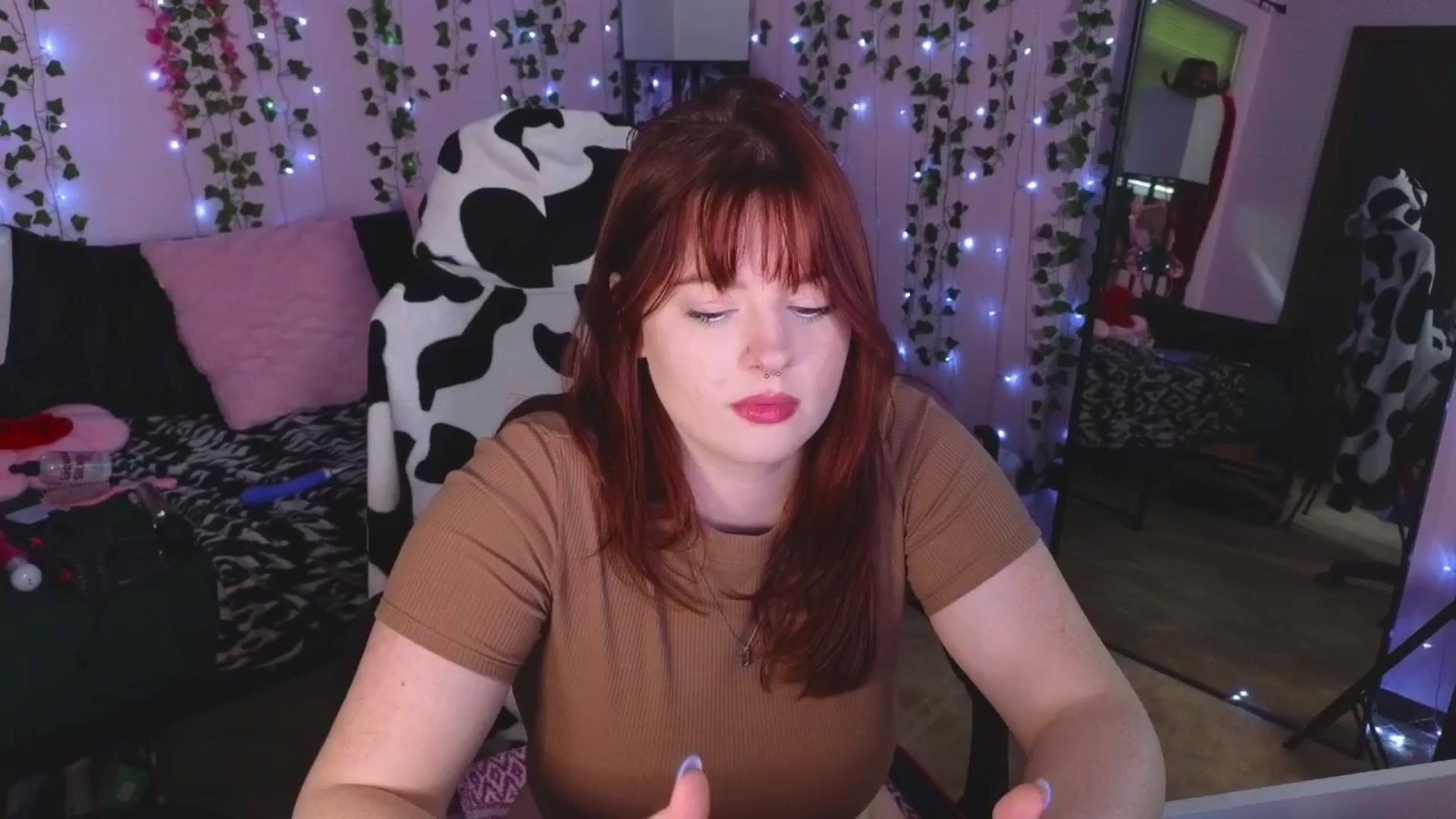 Gallery image thumbnail from naughtybella_'s myfreecams stream on, 04/30/2025, 17:44 image 8 of 20