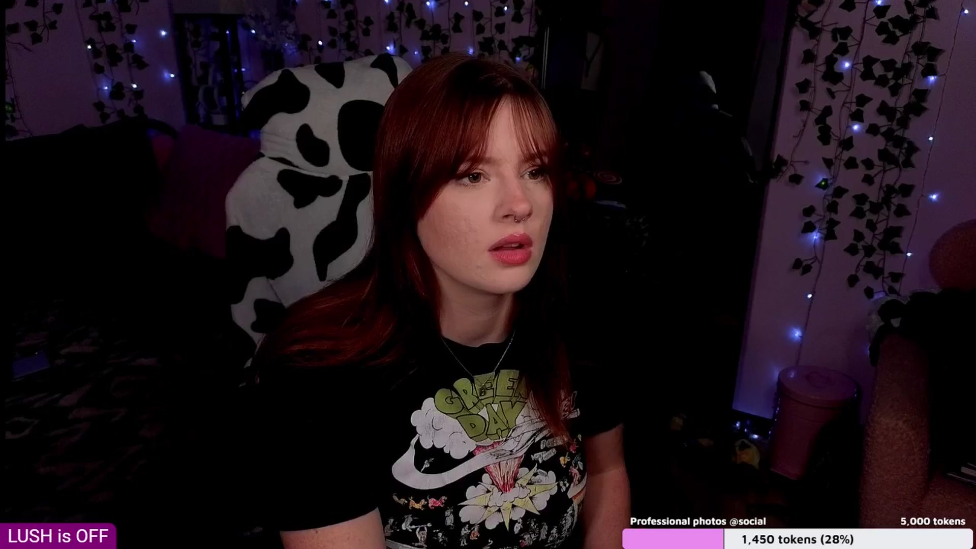 Gallery image thumbnail from naughtybella_'s myfreecams stream on, 08/29/2025, 01:45 image 9 of 20