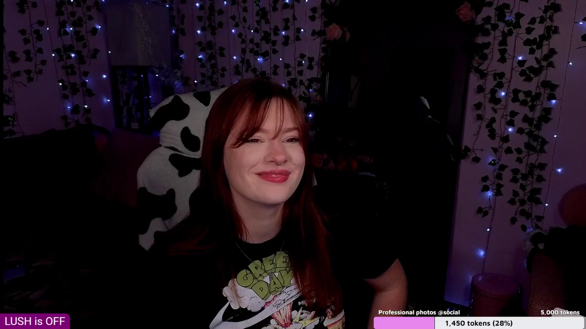 Gallery image thumbnail from naughtybella_'s myfreecams stream on, 08/29/2025, 01:45 image 3 of 20