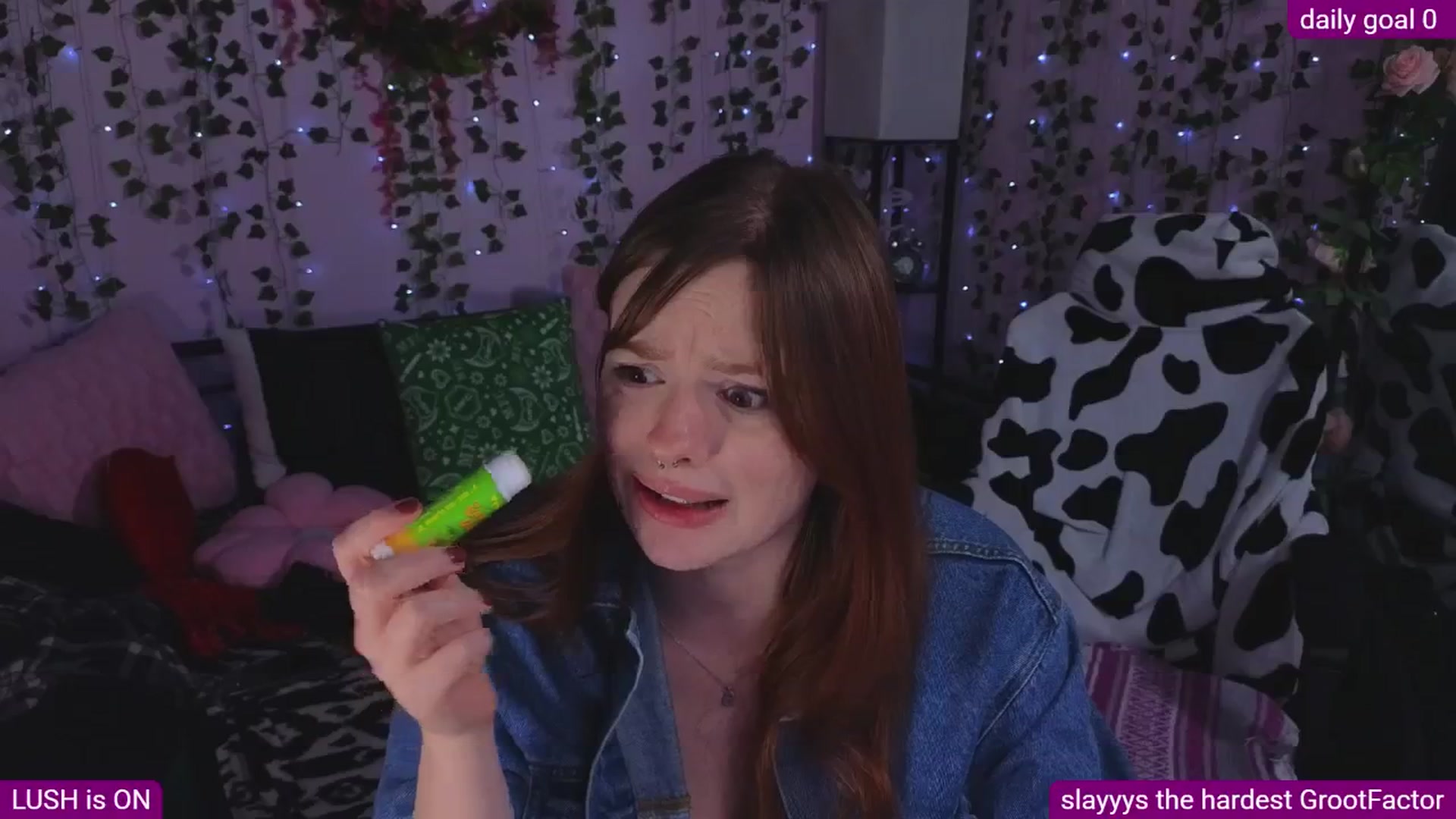 Gallery image thumbnail from naughtybella_'s myfreecams stream on, 11/19/2025, 04:33 image 10 of 20