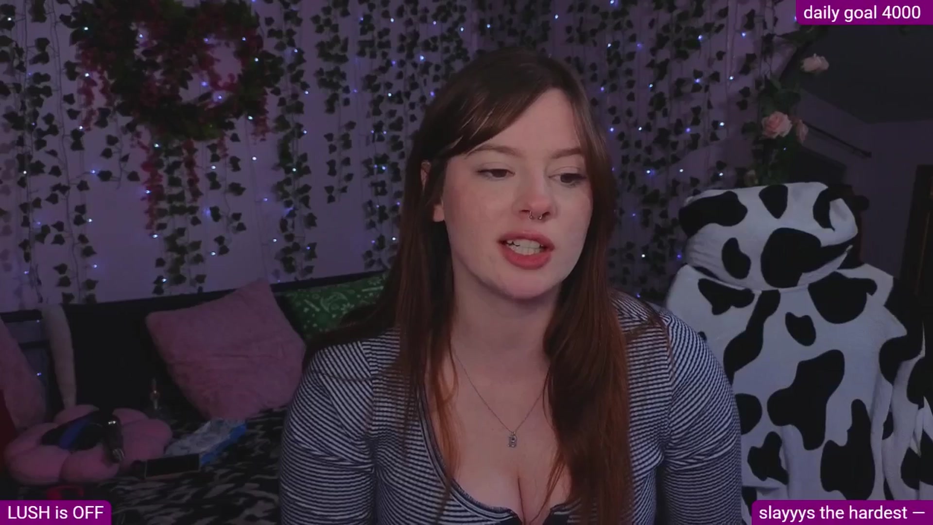 Gallery image thumbnail from naughtybella_'s myfreecams stream on, 11/26/2025, 03:14 image 4 of 20