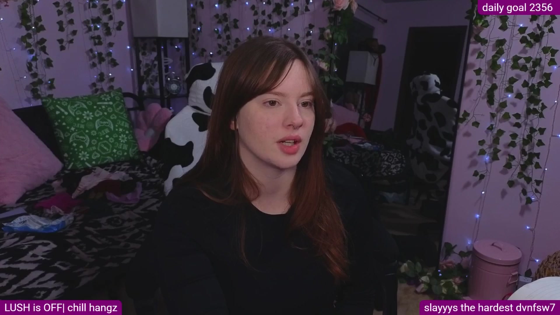 Gallery image thumbnail from naughtybella_'s myfreecams stream on, 11/29/2025, 04:46 image 12 of 20