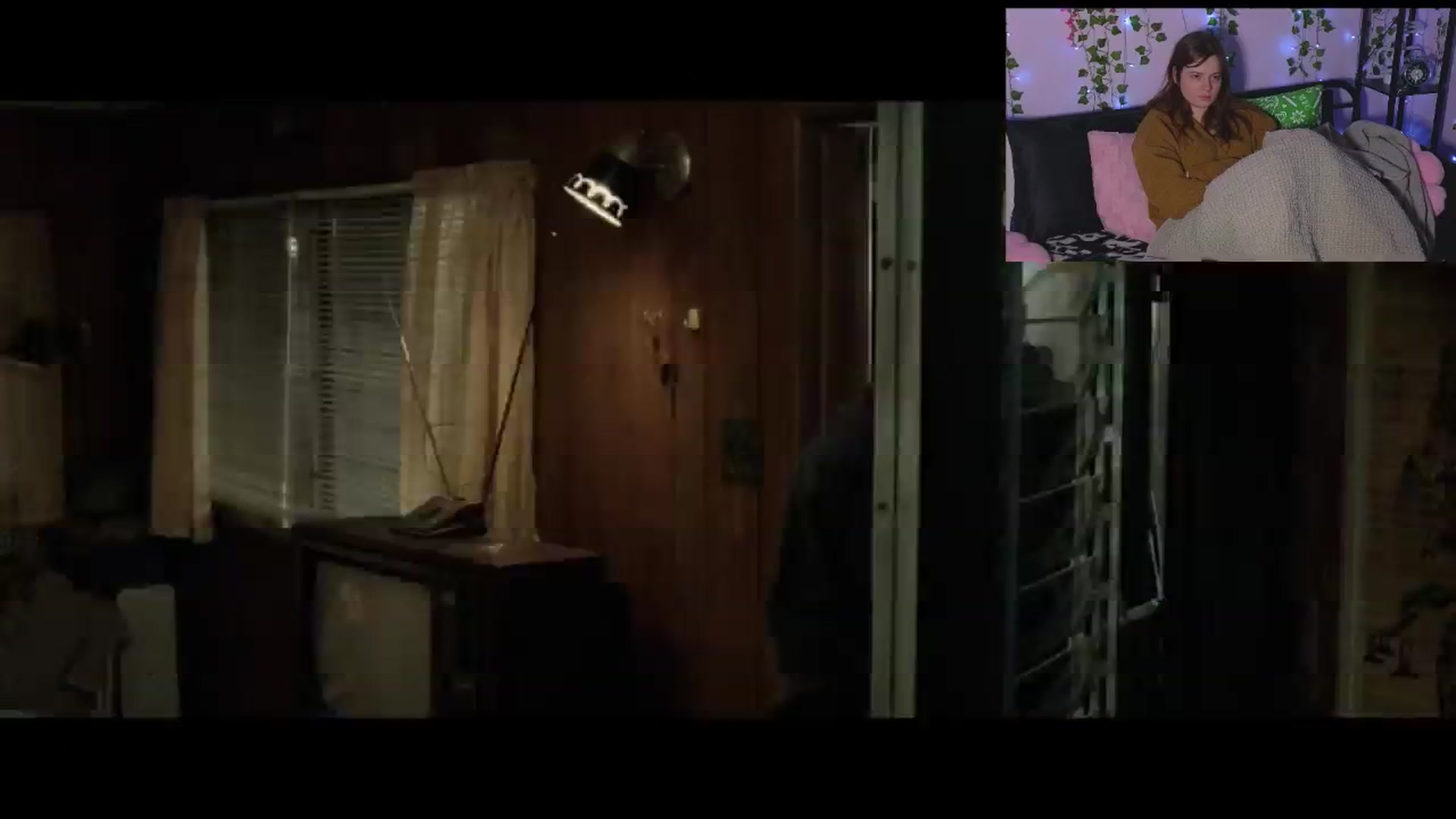 Gallery image thumbnail from naughtybella_'s myfreecams stream on, 12/02/2025, 03:11 image 7 of 20