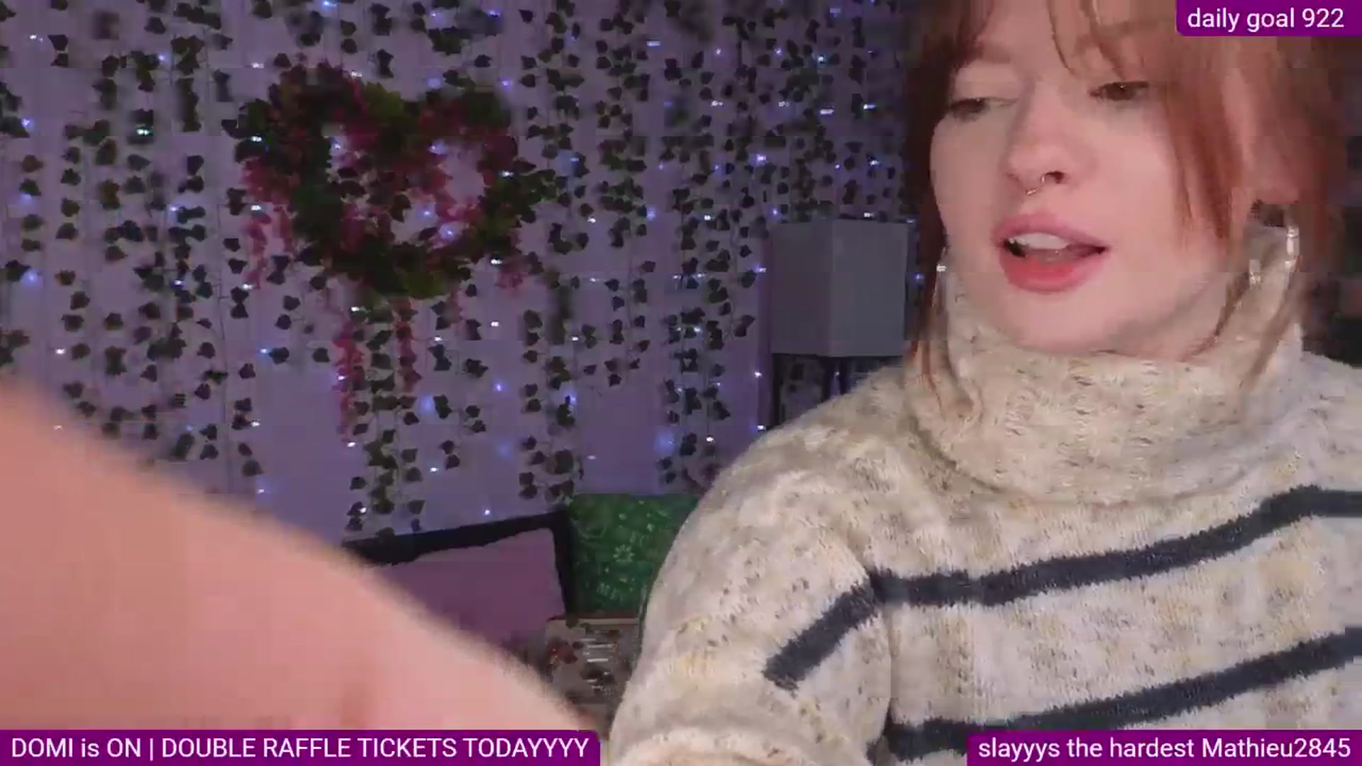 Gallery image thumbnail from naughtybella_'s myfreecams stream on, 12/03/2025, 01:28 image 18 of 20
