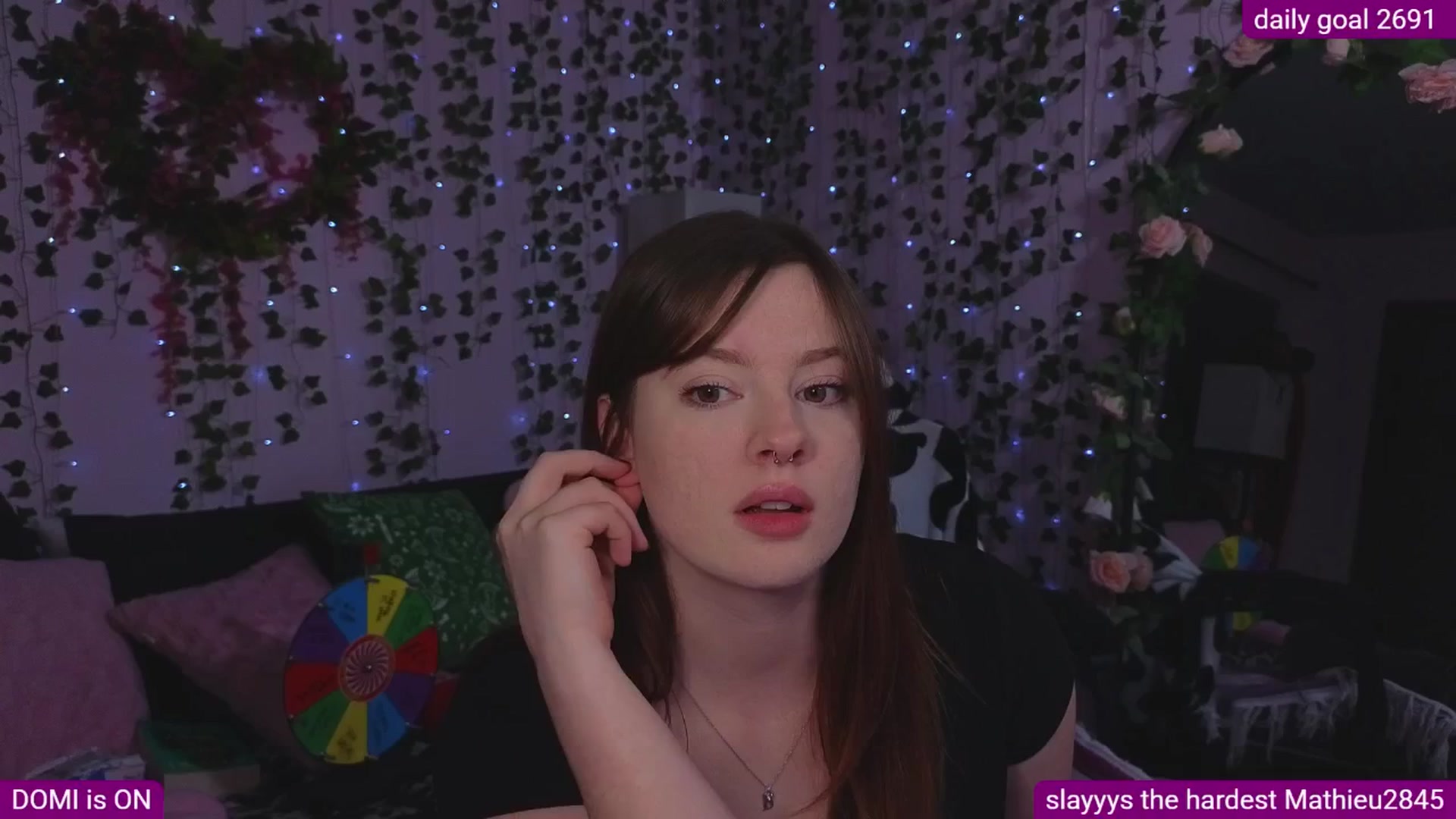 Gallery image thumbnail from naughtybella_'s myfreecams stream on, 12/05/2025, 05:12 image 2 of 20