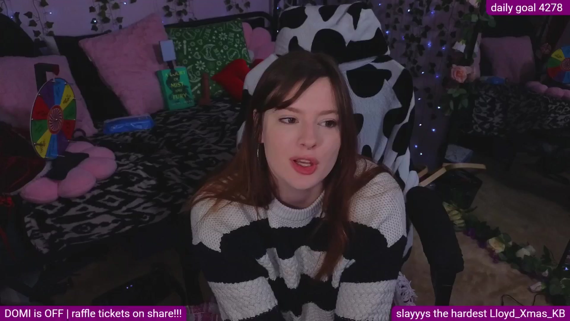 Gallery image thumbnail from naughtybella_'s myfreecams stream on, 12/06/2025, 04:12 image 3 of 20