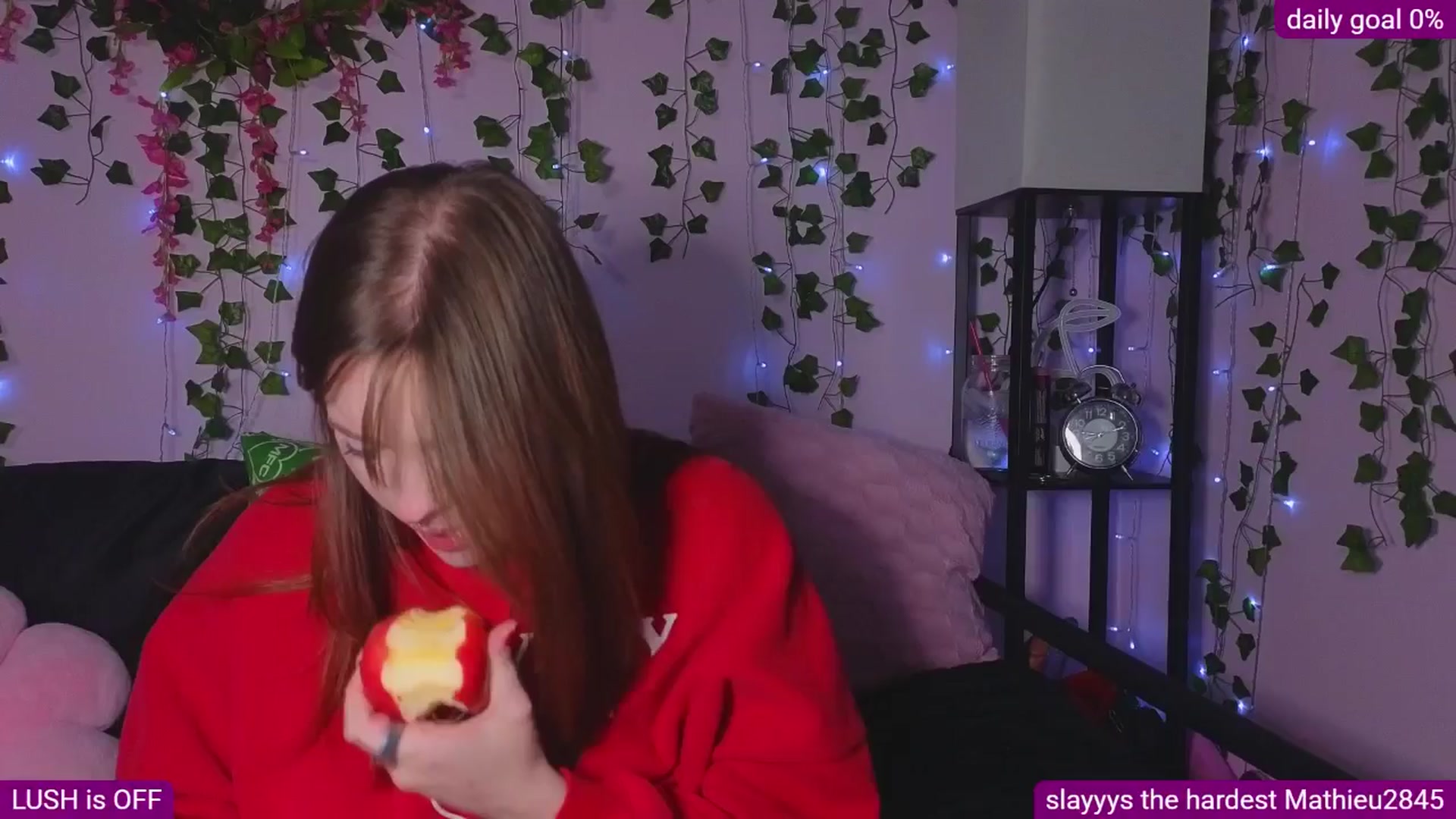 Gallery image thumbnail from naughtybella_'s myfreecams stream on, 01/09/2026, 03:16 image 1 of 20