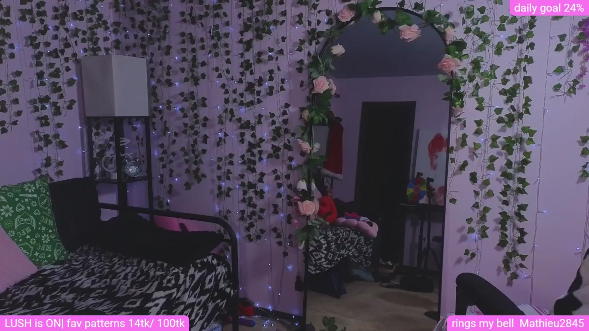 Gallery image thumbnail from naughtybella_'s myfreecams stream on, 02/13/2026, 04:23 image 4 of 20
