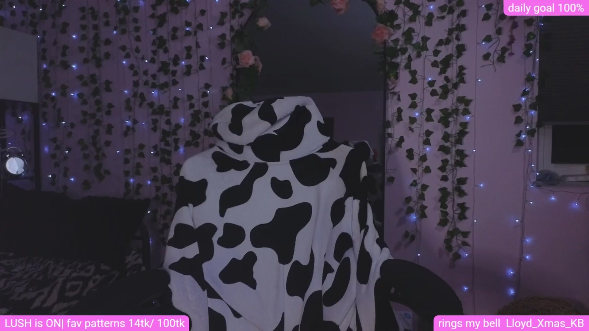 Gallery image thumbnail from naughtybella_'s myfreecams stream on, 02/14/2026, 04:35 image 19 of 20