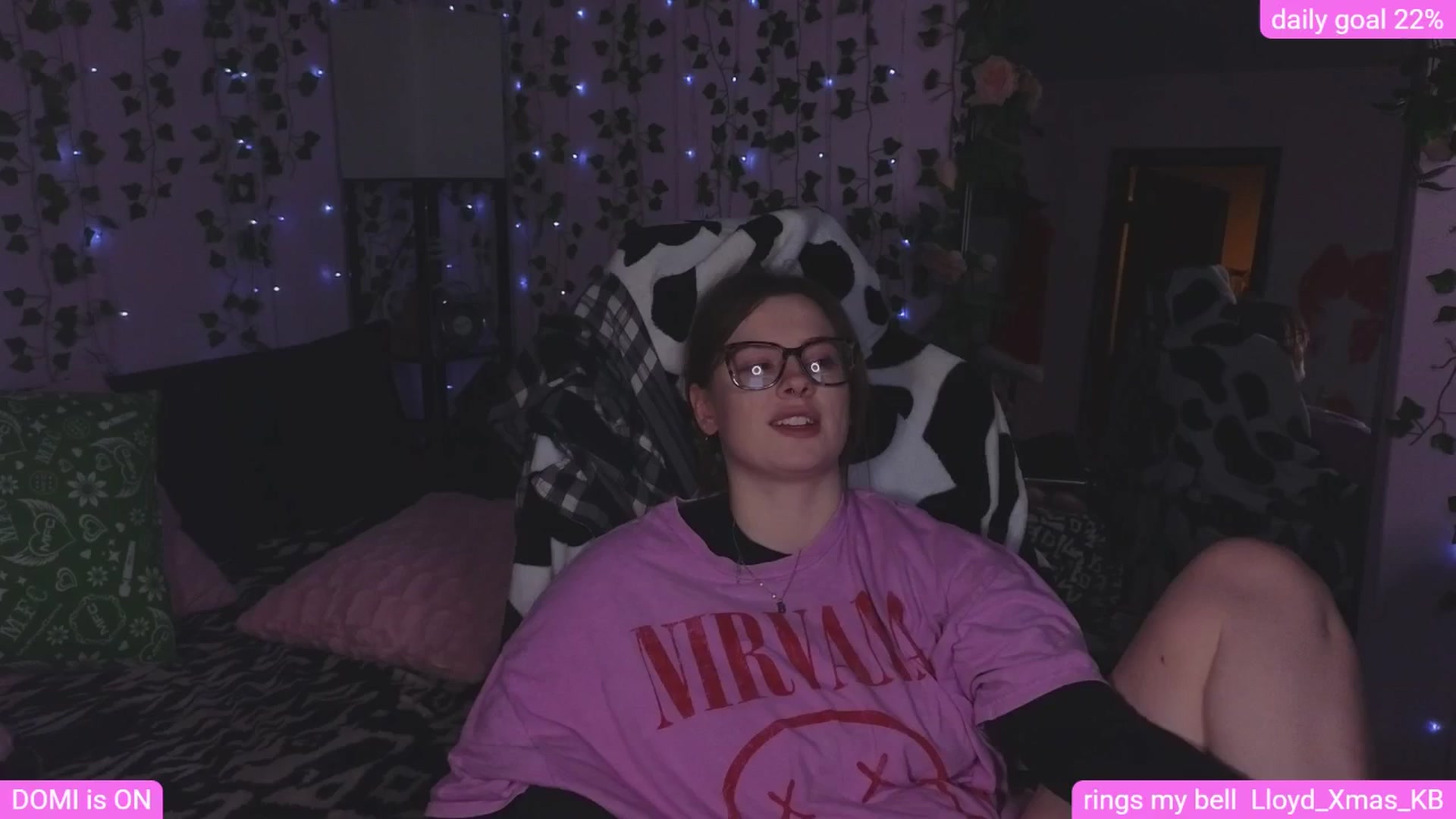 Gallery image thumbnail from naughtybella_'s myfreecams stream on, 03/27/2026, 01:52 image 16 of 20