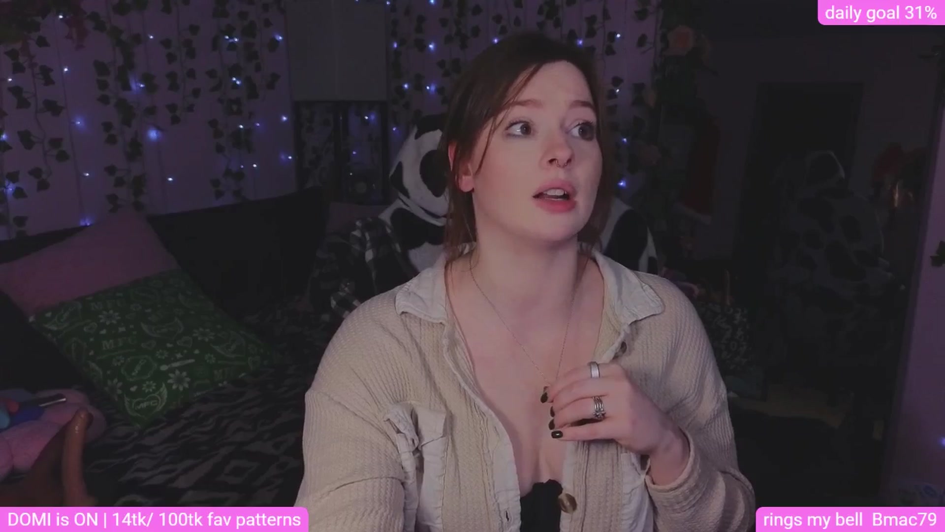 Gallery image thumbnail from naughtybella_'s myfreecams stream on, 03/28/2026, 01:18 image 9 of 20