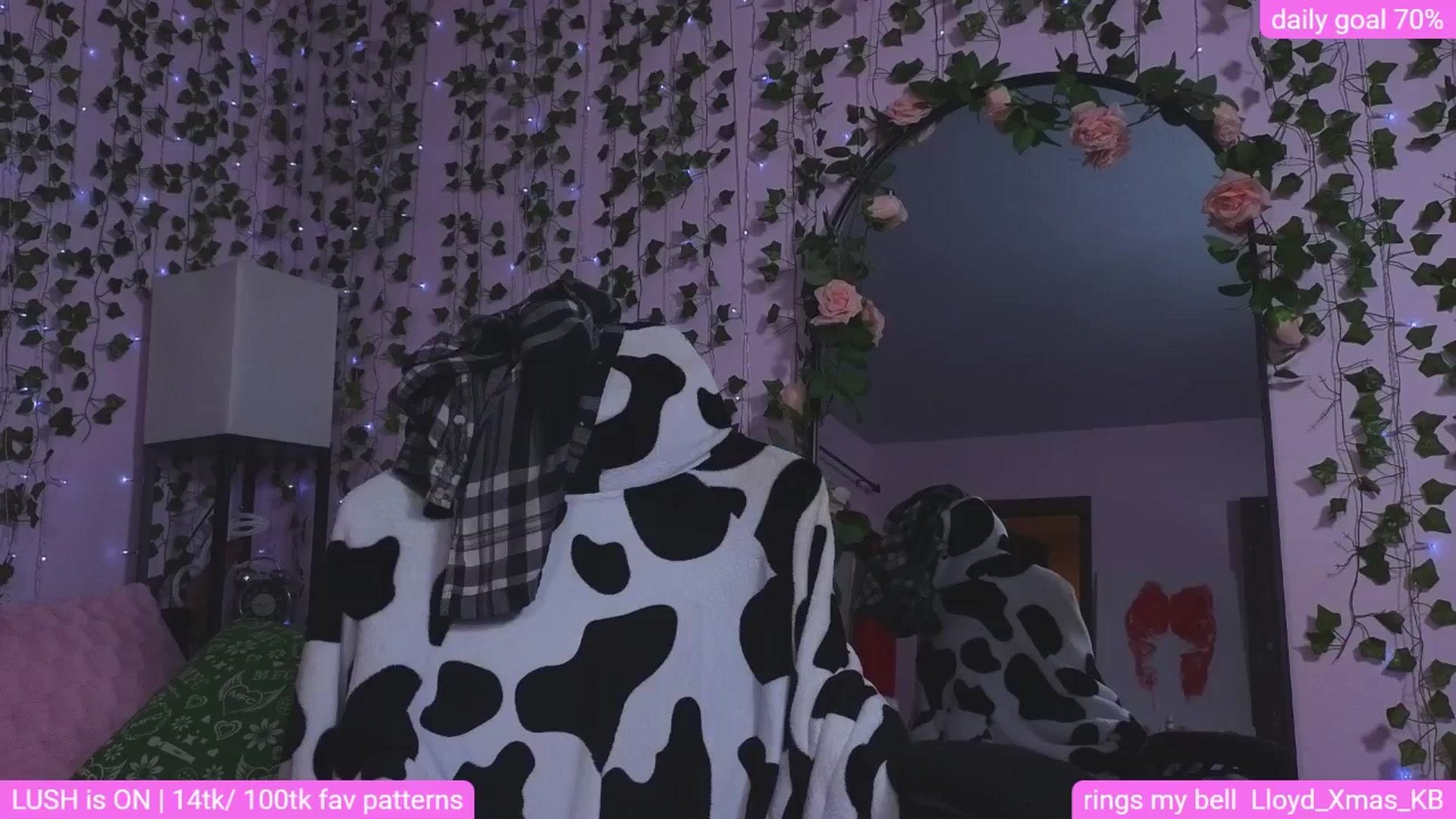 Gallery image thumbnail from naughtybella_'s myfreecams stream on, 03/31/2026, 03:21 image 17 of 20
