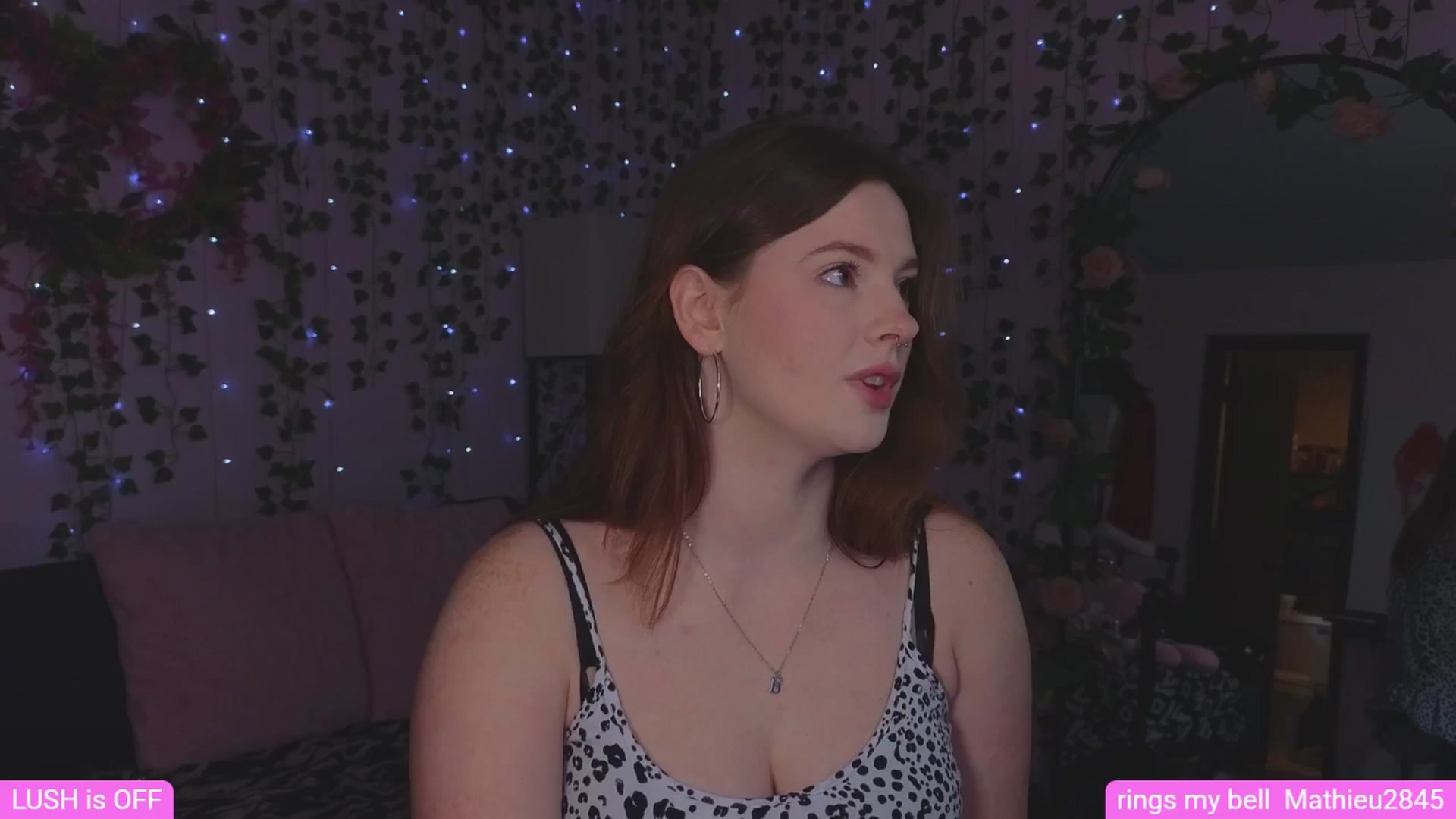 Gallery image thumbnail from naughtybella_'s myfreecams stream on, 04/12/2026, 22:04 image 6 of 20