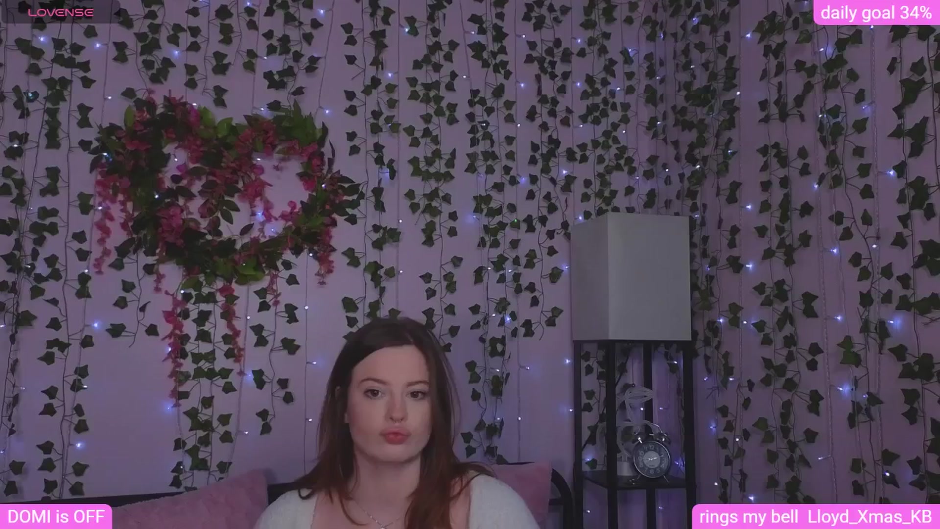 Gallery image thumbnail from naughtybella_'s myfreecams stream on, 04/16/2026, 03:42 image 10 of 20