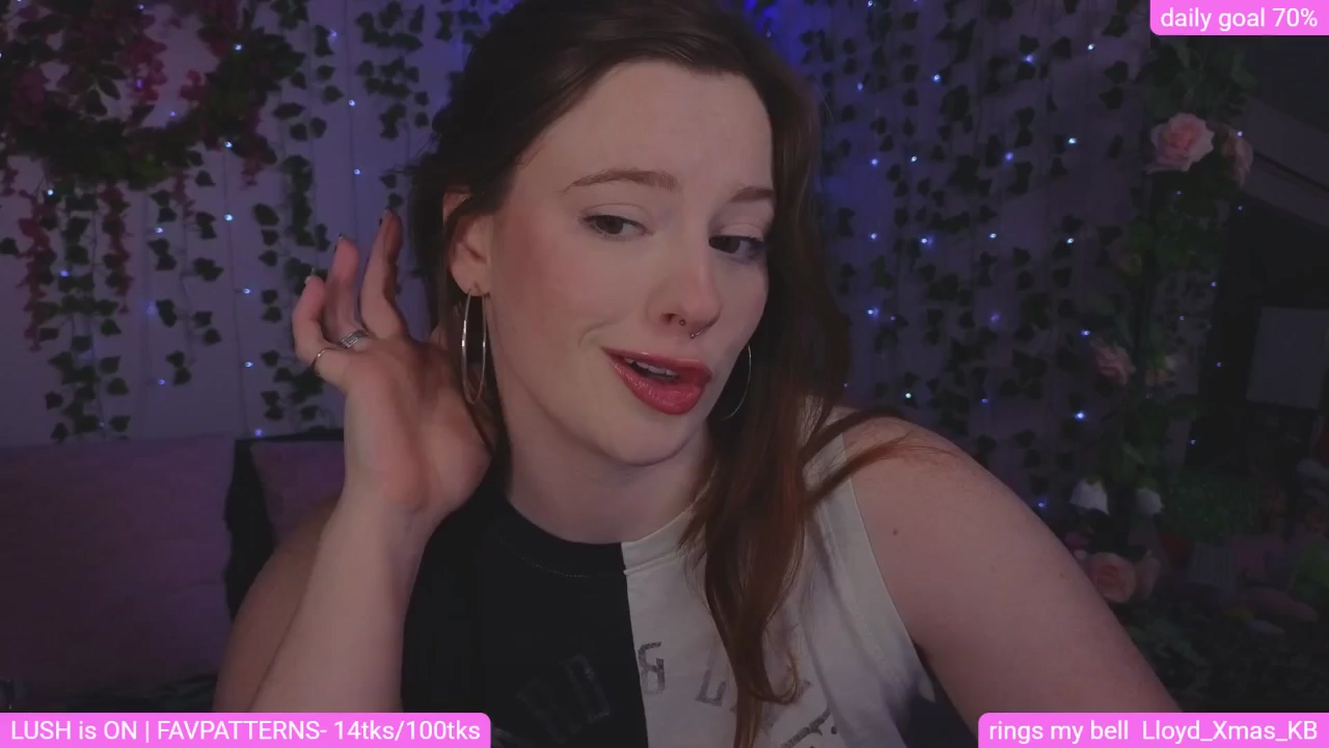 Gallery image thumbnail from naughtybella_'s myfreecams stream on, 04/22/2026, 03:32 image 15 of 20