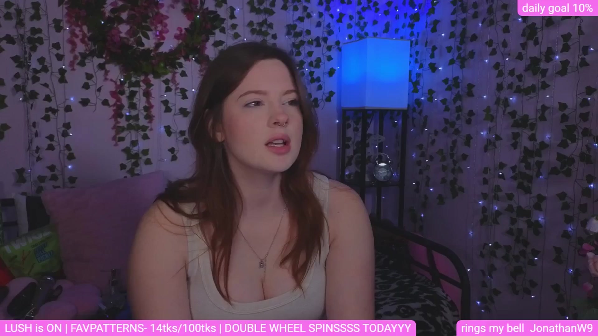 Gallery image thumbnail from naughtybella_'s myfreecams stream on, 04/23/2026, 24:57 image 16 of 20