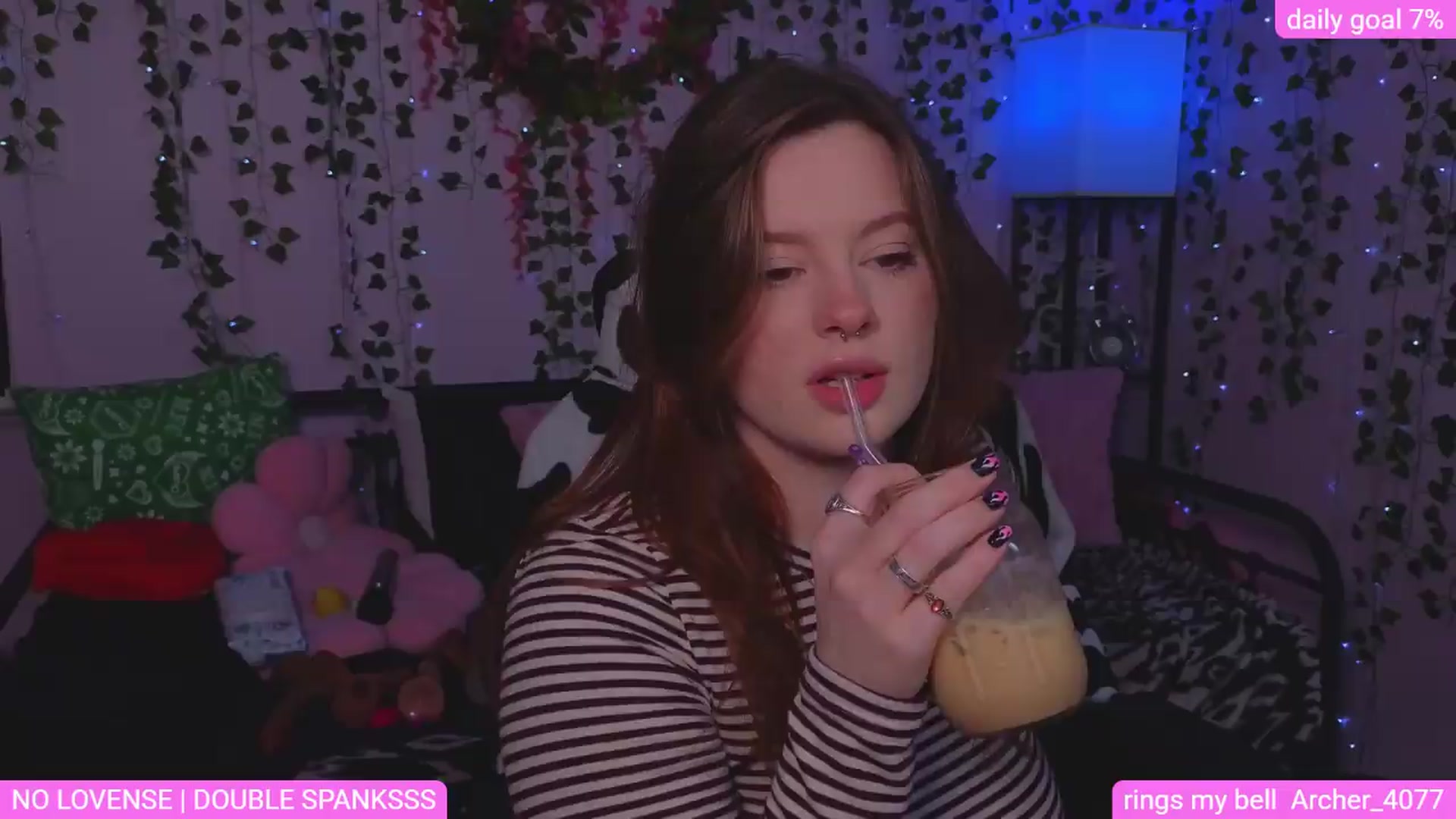 Gallery image thumbnail from naughtybella_'s myfreecams stream on, 05/16/2026, 02:46 image 1 of 20