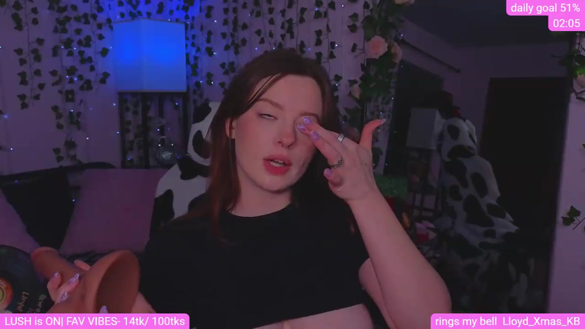 Gallery image thumbnail from naughtybella_'s myfreecams stream on, 06/10/2026, 03:04 image 17 of 20