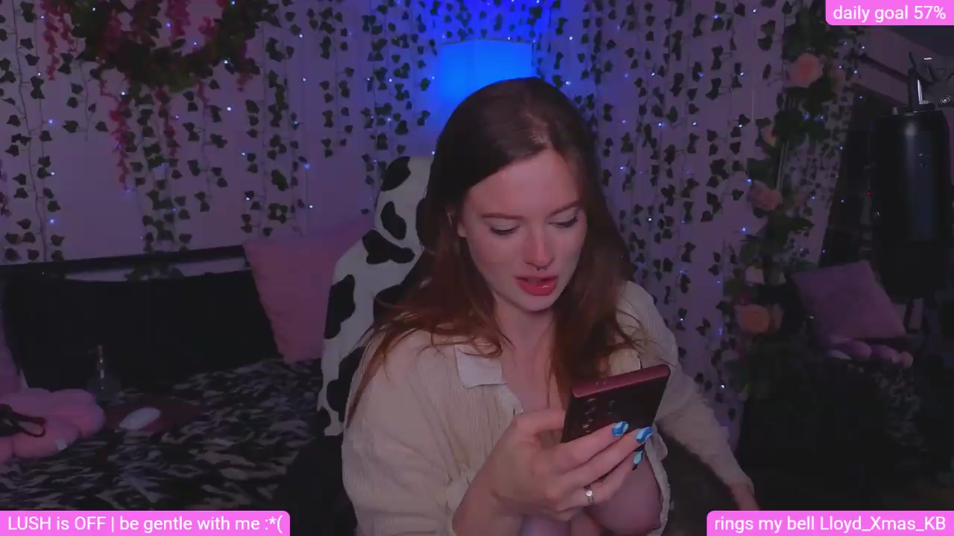 Gallery image thumbnail from naughtybella_'s myfreecams stream on, 07/11/2026, 03:18 image 13 of 20