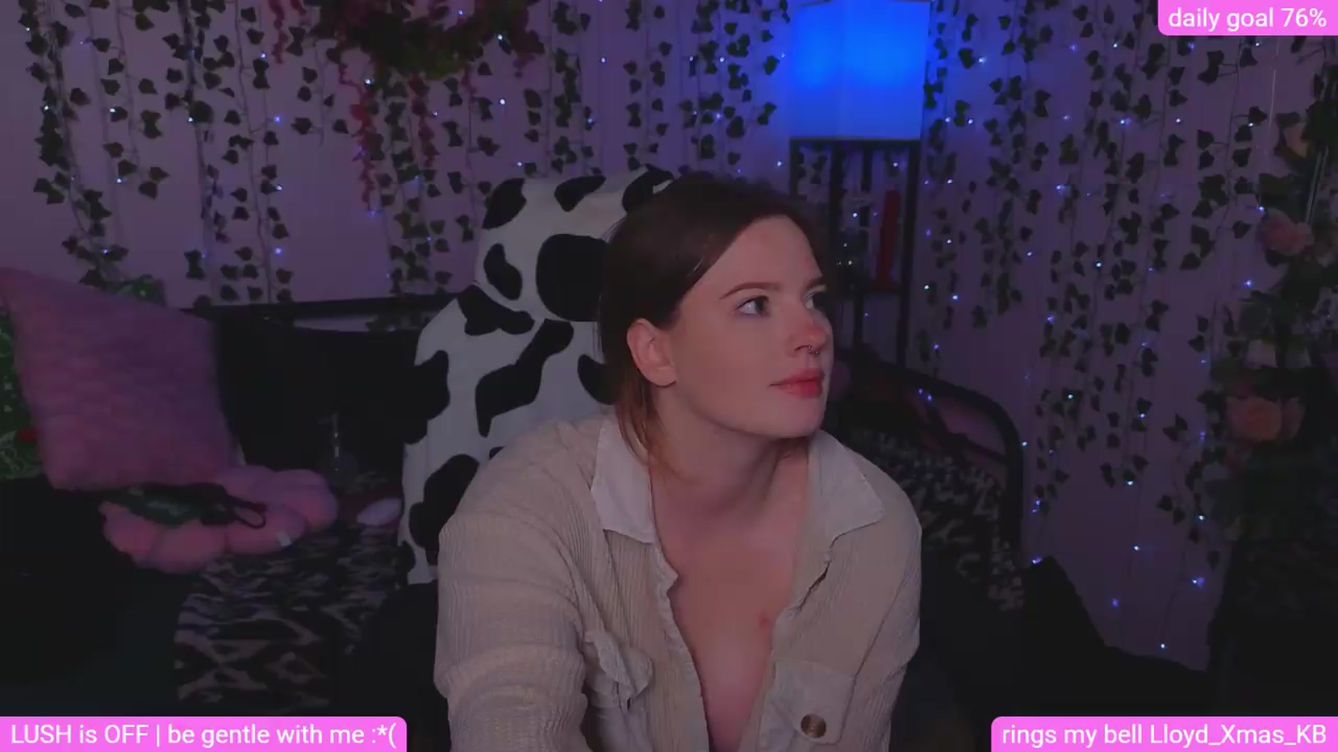 Gallery image thumbnail from naughtybella_'s myfreecams stream on, 07/11/2026, 03:18 image 19 of 20