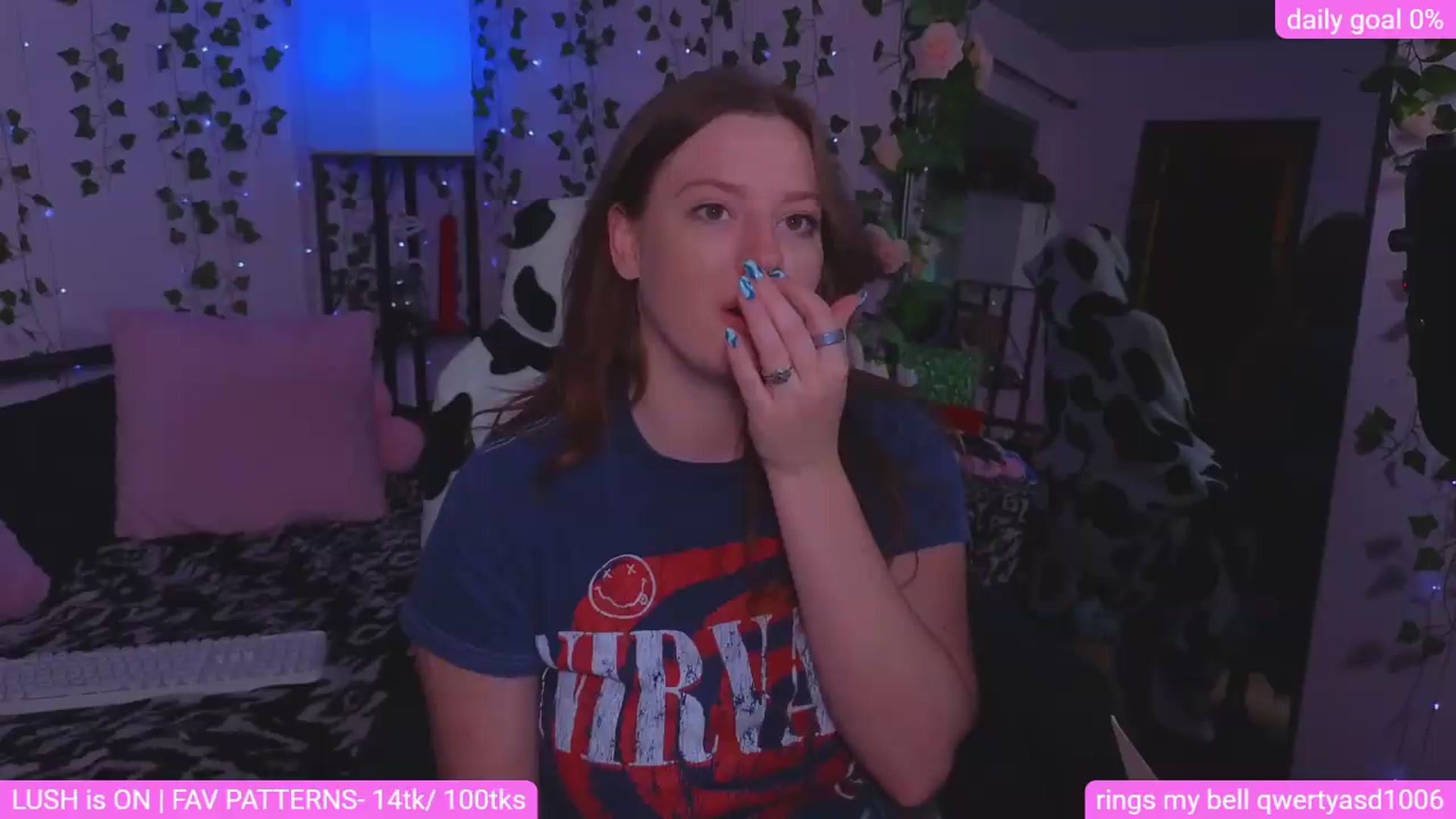 Gallery image thumbnail from naughtybella_'s myfreecams stream on, 07/17/2026, 04:07 image 2 of 20
