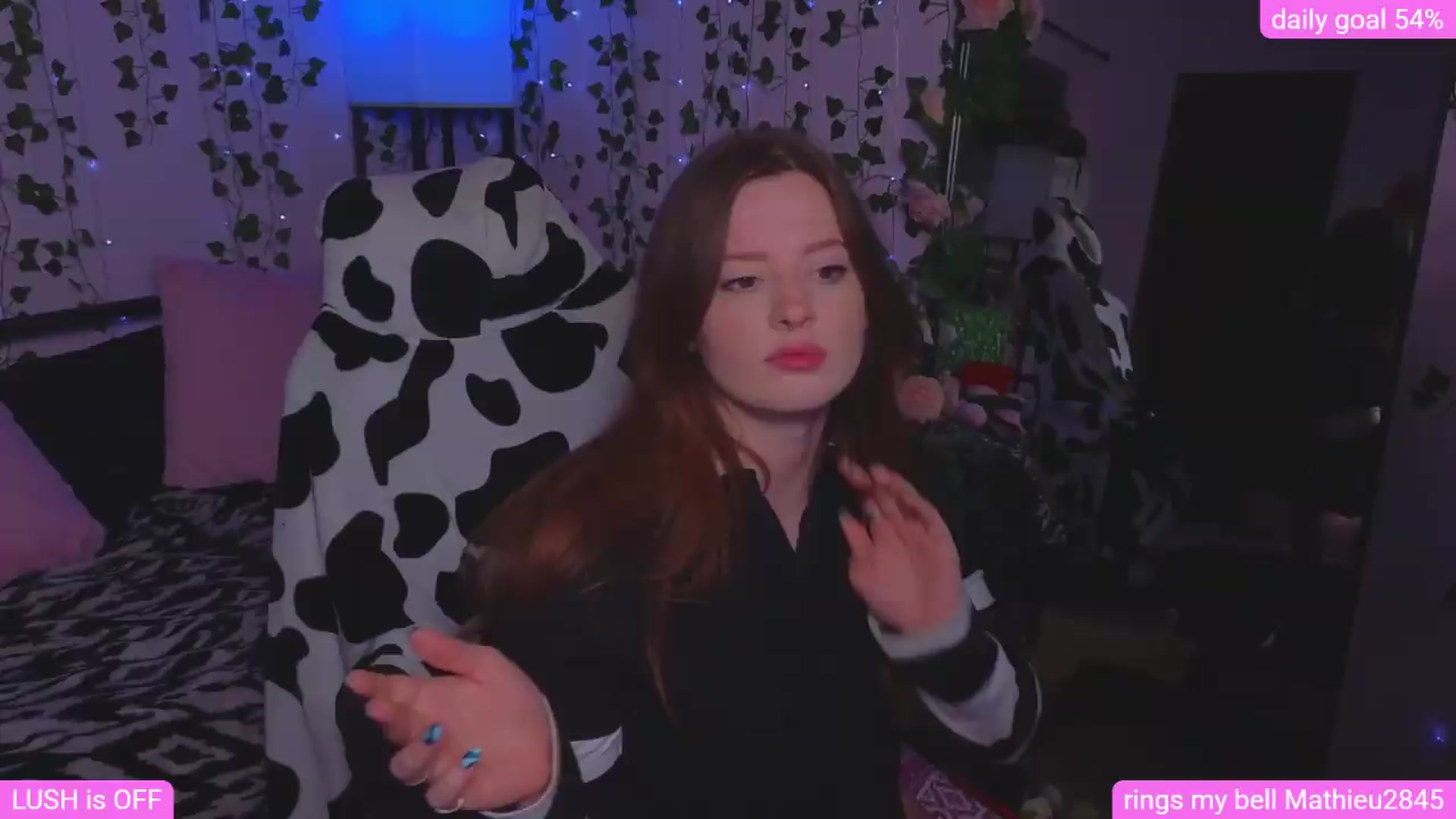 Gallery image thumbnail from naughtybella_'s myfreecams stream on, 07/18/2026, 24:57 image 15 of 20