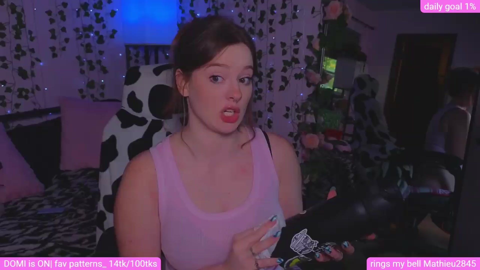 Gallery image thumbnail from naughtybella_'s myfreecams stream on, 07/22/2026, 02:55 image 1 of 20