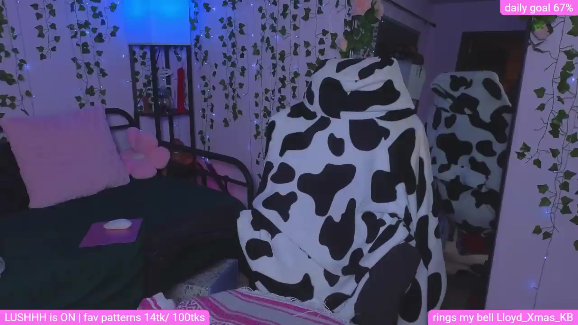 Gallery image thumbnail from naughtybella_'s myfreecams stream on, 08/05/2026, 03:05 image 16 of 20