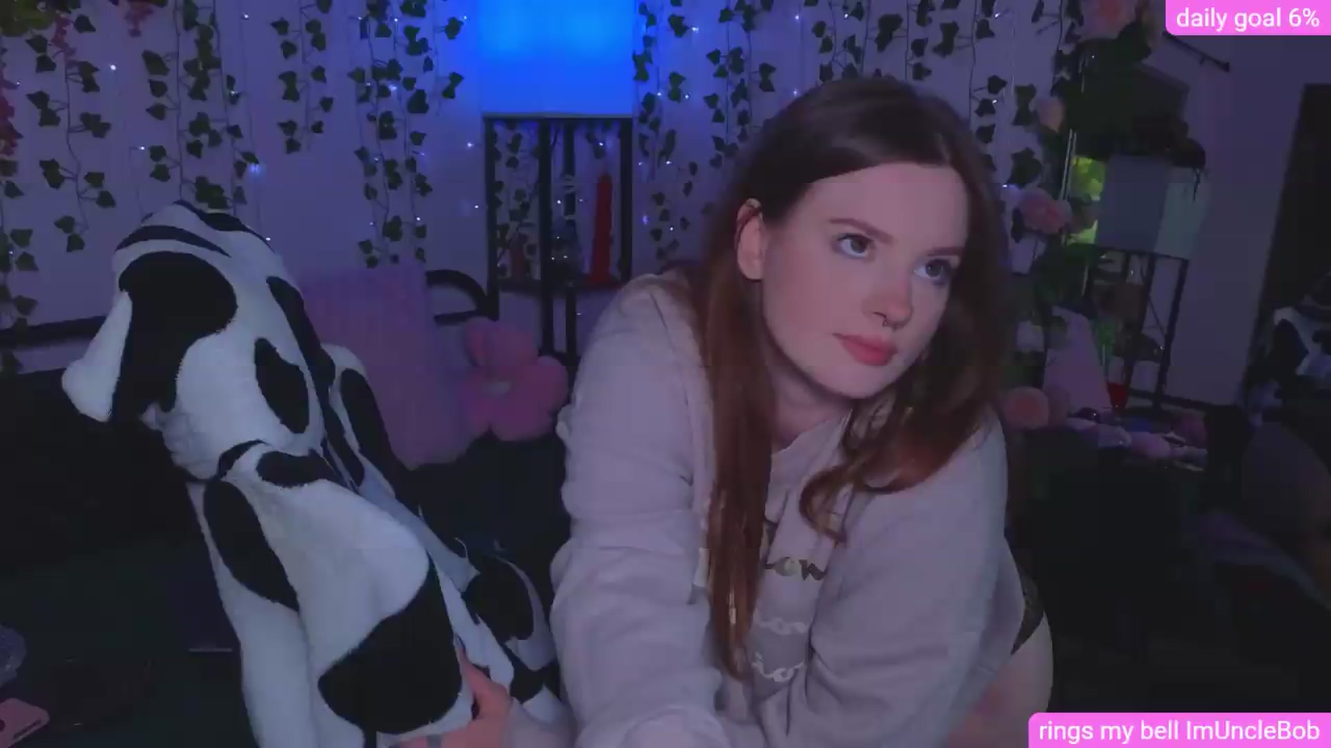 Gallery image thumbnail from naughtybella_'s myfreecams stream on, 08/07/2026, 23:51 image 15 of 20