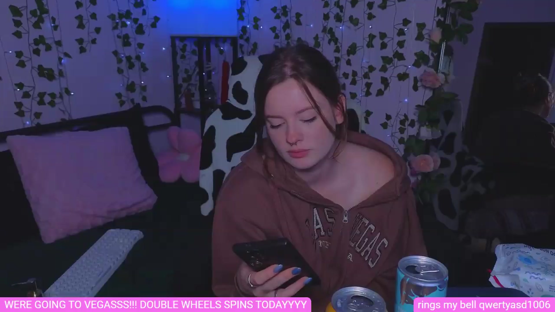 Gallery image thumbnail from naughtybella_'s myfreecams stream on, 08/10/2026, 01:32 image 20 of 20